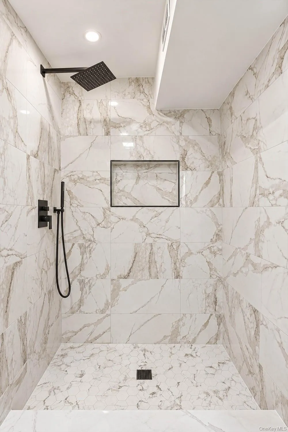 6 Amador Street, New York, NY, 3 Bedrooms Bedrooms, 8 Rooms Rooms,2 BathroomsBathrooms,Residential,For Rent,Amador,0,1063524 6 Amador Street, New York, NY, 3 Bedrooms Bedrooms, 8 Rooms Rooms,2 BathroomsBathrooms,Residential,For Rent,Amador,0,1063524