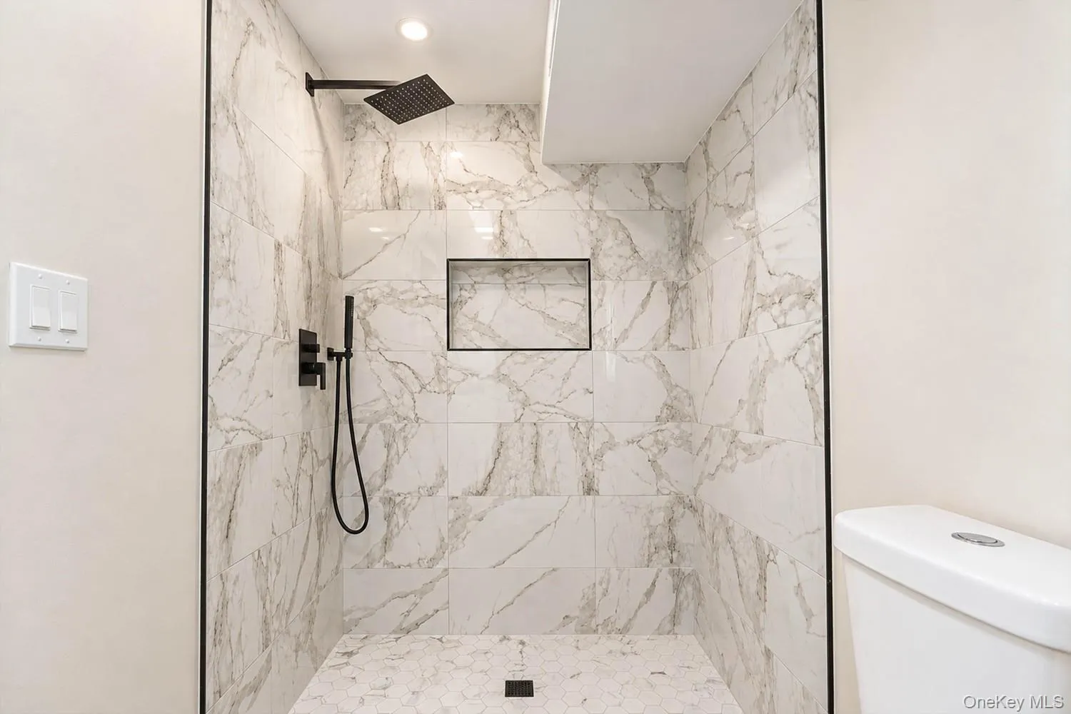 6 Amador Street, New York, NY, 3 Bedrooms Bedrooms, 8 Rooms Rooms,2 BathroomsBathrooms,Residential,For Rent,Amador,0,1063524 6 Amador Street, New York, NY, 3 Bedrooms Bedrooms, 8 Rooms Rooms,2 BathroomsBathrooms,Residential,For Rent,Amador,0,1063524