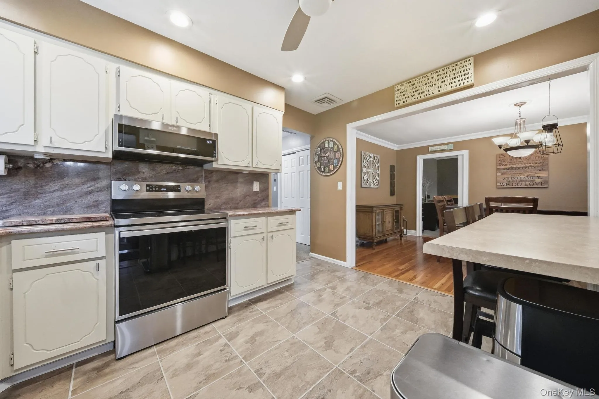1523 Dewey Avenue, Hempstead, NY, 6 Bedrooms Bedrooms, 12 Rooms Rooms,3 BathroomsBathrooms,Residential,For Rent,Dewey,0,1063527 1523 Dewey Avenue, Hempstead, NY, 6 Bedrooms Bedrooms, 12 Rooms Rooms,3 BathroomsBathrooms,Residential,For Rent,Dewey,0,1063527