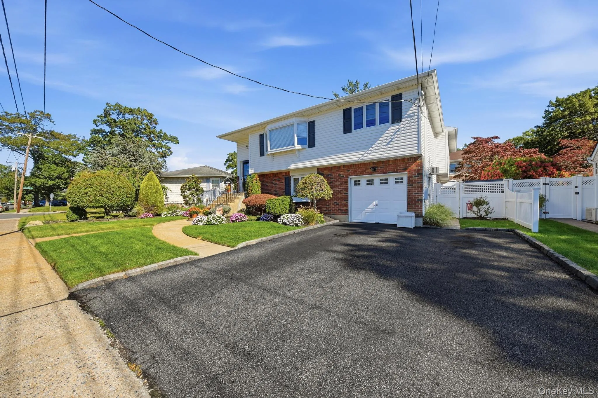 1523 Dewey Avenue, Hempstead, NY, 6 Bedrooms Bedrooms, 12 Rooms Rooms,3 BathroomsBathrooms,Residential,For Rent,Dewey,0,1063527 1523 Dewey Avenue, Hempstead, NY, 6 Bedrooms Bedrooms, 12 Rooms Rooms,3 BathroomsBathrooms,Residential,For Rent,Dewey,0,1063527