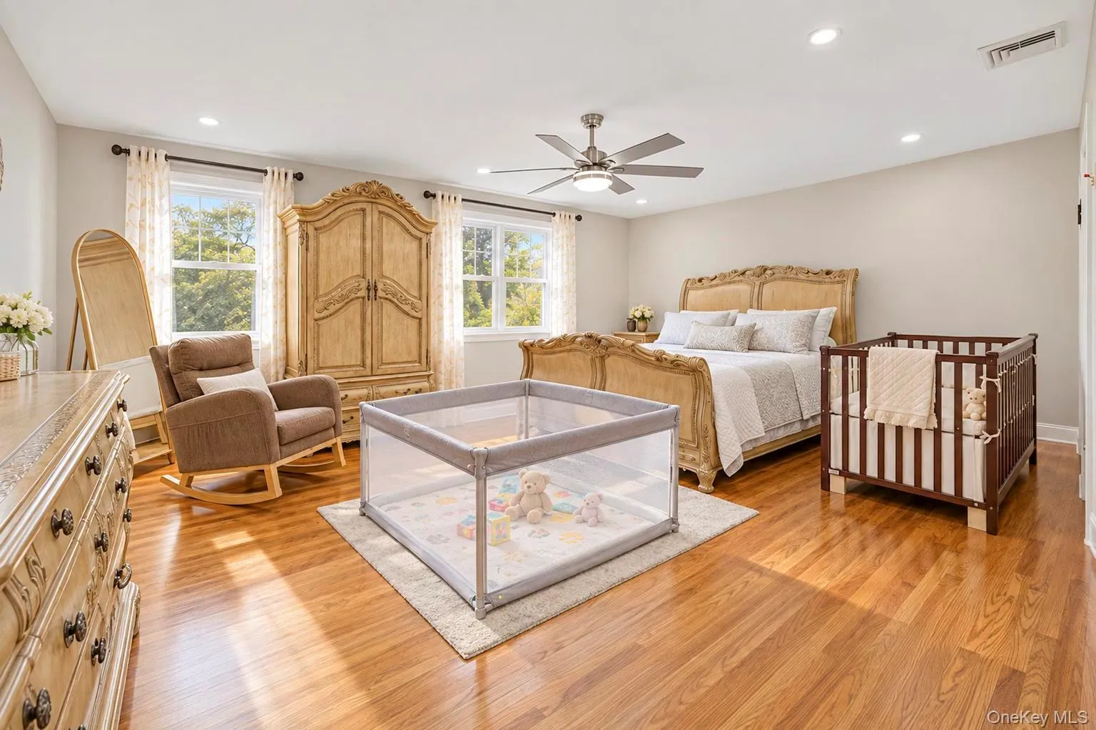 271 Syosset Woodbury Road, Oyster Bay, NY, 5 Bedrooms Bedrooms, 18 Rooms Rooms,5 BathroomsBathrooms,Residential,For Rent,Syosset Woodbury,0,1063529 271 Syosset Woodbury Road, Oyster Bay, NY, 5 Bedrooms Bedrooms, 18 Rooms Rooms,5 BathroomsBathrooms,Residential,For Rent,Syosset Woodbury,0,1063529