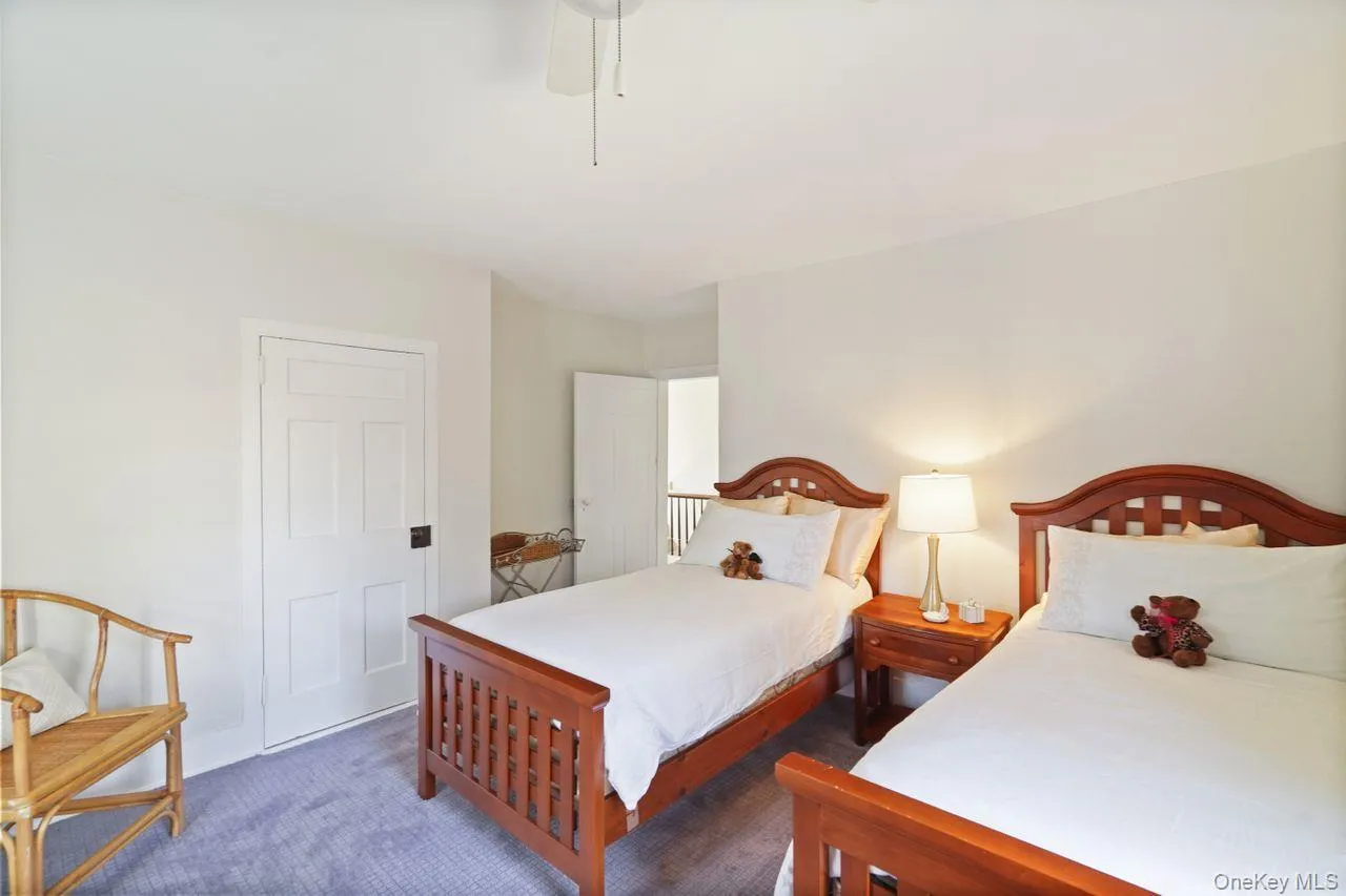 800 Granite Springs Road, Yorktown, NY, 5 Bedrooms Bedrooms, 11 Rooms Rooms,3 BathroomsBathrooms,Residential,For Rent,Granite Springs,0,1063535 800 Granite Springs Road, Yorktown, NY, 5 Bedrooms Bedrooms, 11 Rooms Rooms,3 BathroomsBathrooms,Residential,For Rent,Granite Springs,0,1063535