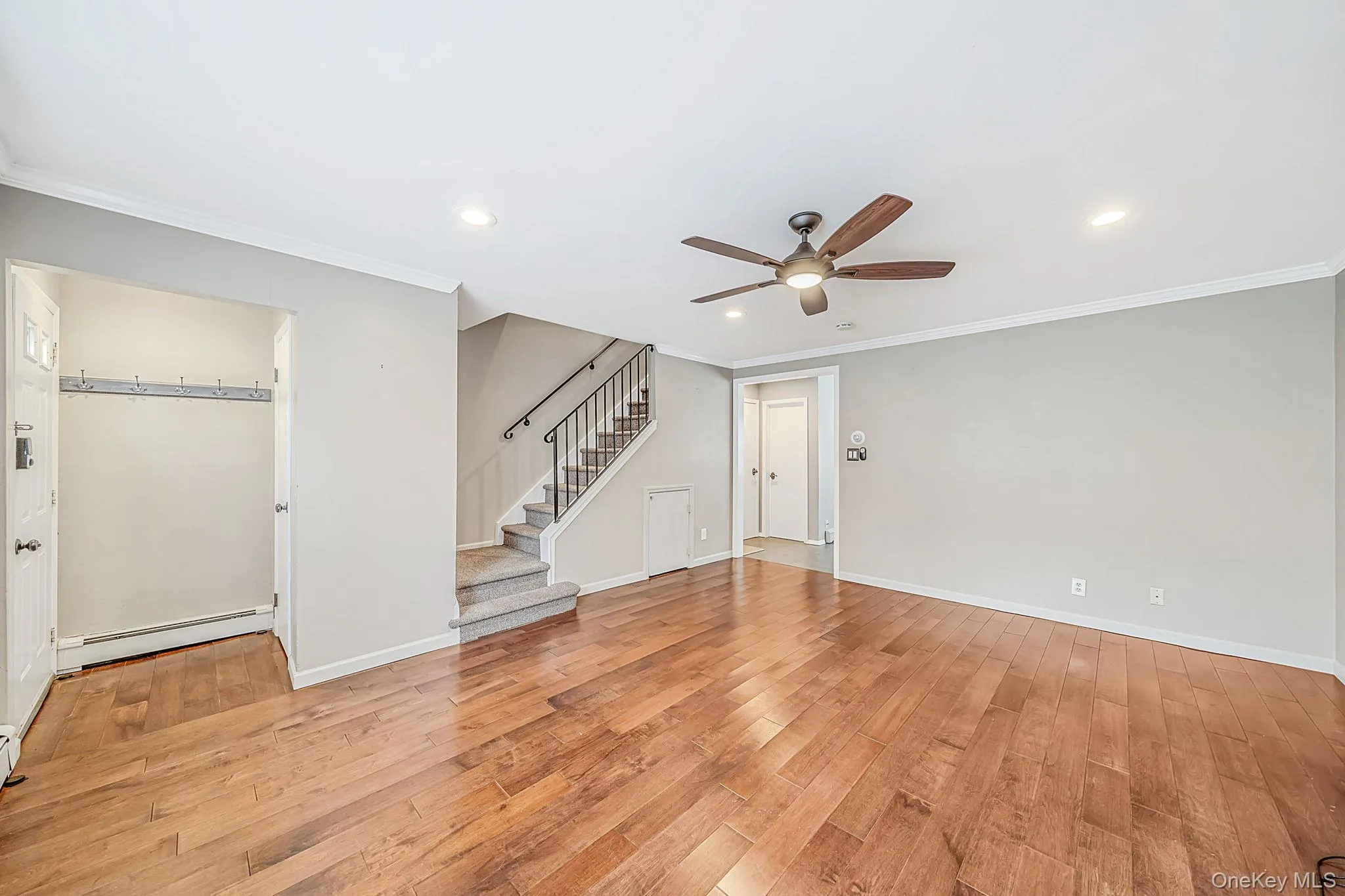 126 Cardinal Lane, Islip, NY, 2 Bedrooms Bedrooms, 5 Rooms Rooms,2 BathroomsBathrooms,Residential,For Rent,Cardinal,0,1063543 126 Cardinal Lane, Islip, NY, 2 Bedrooms Bedrooms, 5 Rooms Rooms,2 BathroomsBathrooms,Residential,For Rent,Cardinal,0,1063543