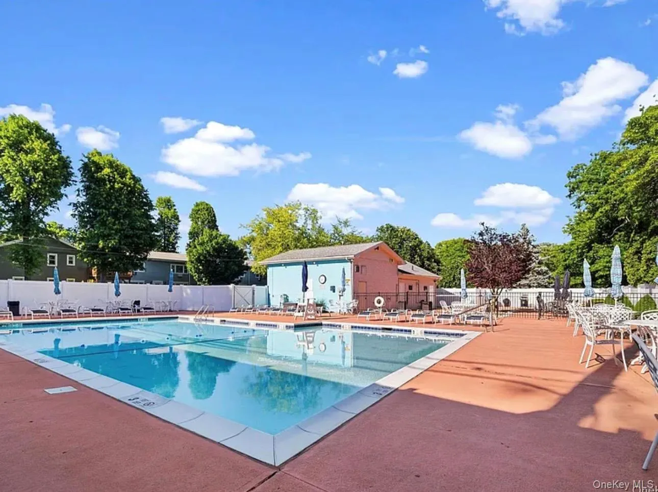 126 Cardinal Lane, Islip, NY, 2 Bedrooms Bedrooms, 5 Rooms Rooms,2 BathroomsBathrooms,Residential,For Rent,Cardinal,0,1063543 126 Cardinal Lane, Islip, NY, 2 Bedrooms Bedrooms, 5 Rooms Rooms,2 BathroomsBathrooms,Residential,For Rent,Cardinal,0,1063543