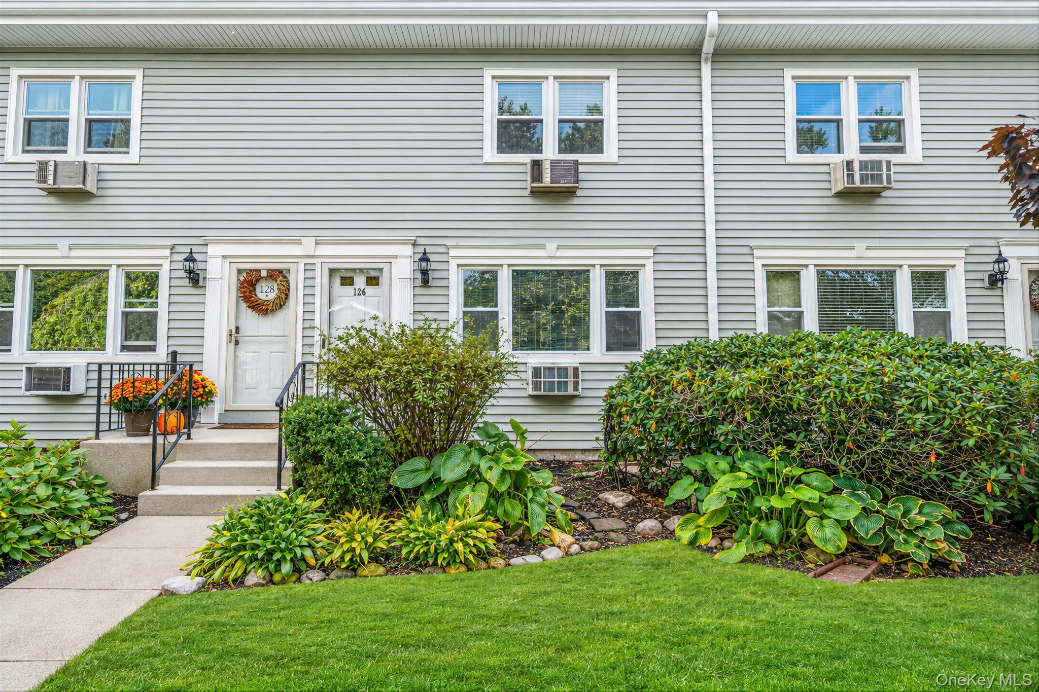 126 Cardinal Lane, Islip, NY, 2 Bedrooms Bedrooms, 5 Rooms Rooms,2 BathroomsBathrooms,Residential,For Rent,Cardinal,0,1063543 126 Cardinal Lane, Islip, NY, 2 Bedrooms Bedrooms, 5 Rooms Rooms,2 BathroomsBathrooms,Residential,For Rent,Cardinal,0,1063543