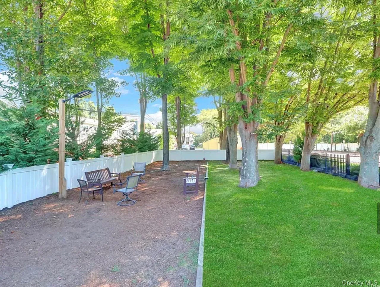 126 Cardinal Lane, Islip, NY, 2 Bedrooms Bedrooms, 5 Rooms Rooms,2 BathroomsBathrooms,Residential,For Rent,Cardinal,0,1063543 126 Cardinal Lane, Islip, NY, 2 Bedrooms Bedrooms, 5 Rooms Rooms,2 BathroomsBathrooms,Residential,For Rent,Cardinal,0,1063543
