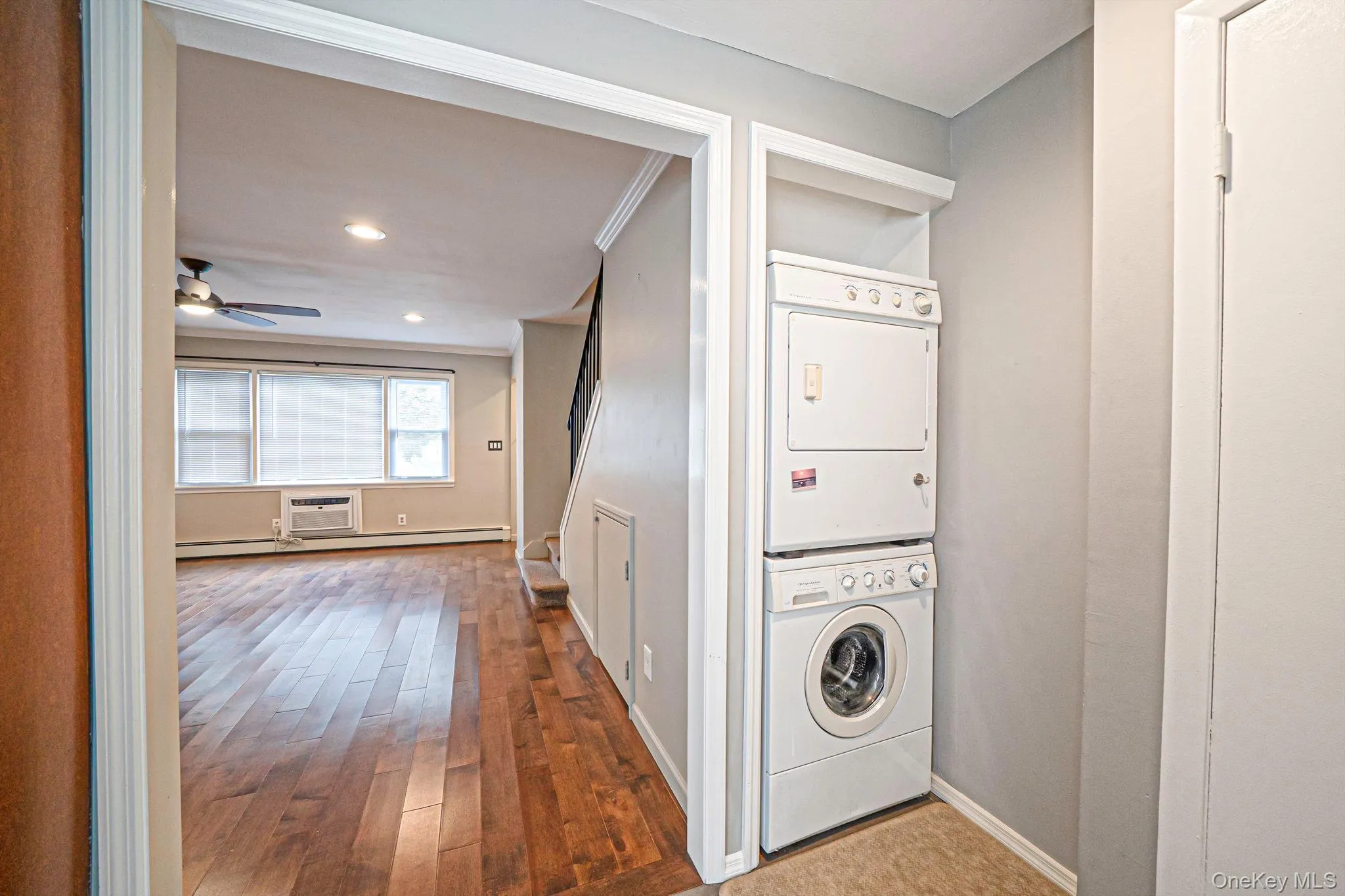 126 Cardinal Lane, Islip, NY, 2 Bedrooms Bedrooms, 5 Rooms Rooms,2 BathroomsBathrooms,Residential,For Rent,Cardinal,0,1063543 126 Cardinal Lane, Islip, NY, 2 Bedrooms Bedrooms, 5 Rooms Rooms,2 BathroomsBathrooms,Residential,For Rent,Cardinal,0,1063543