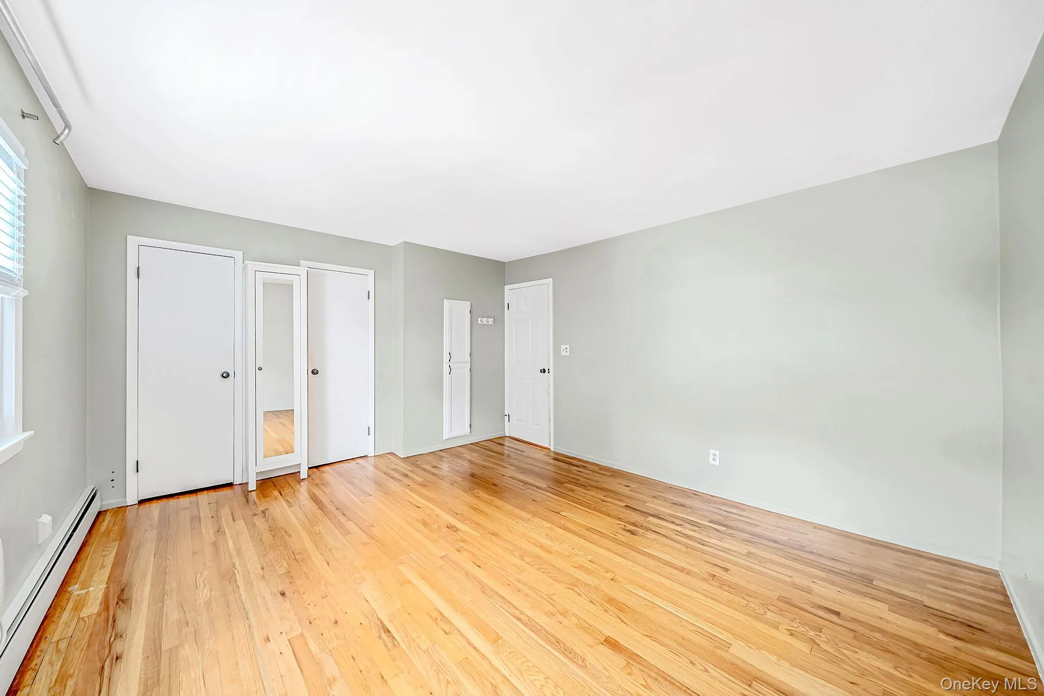 126 Cardinal Lane, Islip, NY, 2 Bedrooms Bedrooms, 5 Rooms Rooms,2 BathroomsBathrooms,Residential,For Rent,Cardinal,0,1063543 126 Cardinal Lane, Islip, NY, 2 Bedrooms Bedrooms, 5 Rooms Rooms,2 BathroomsBathrooms,Residential,For Rent,Cardinal,0,1063543