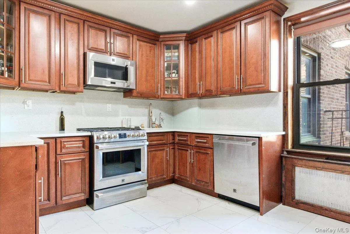 83-80 118th Street, New York, NY, 3 Bedrooms Bedrooms, 6 Rooms Rooms,1 BathroomBathrooms,Residential,For Rent,118th,0,1063552 83-80 118th Street, New York, NY, 3 Bedrooms Bedrooms, 6 Rooms Rooms,1 BathroomBathrooms,Residential,For Rent,118th,0,1063552