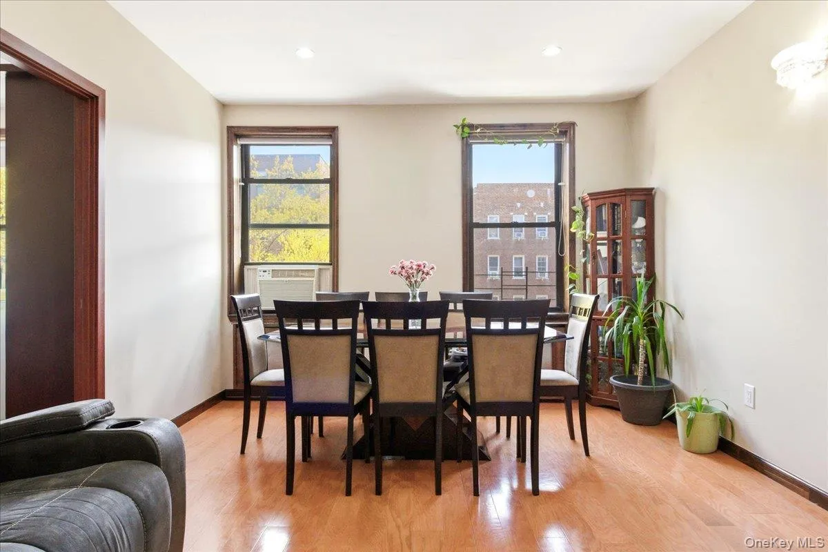 83-80 118th Street, New York, NY, 3 Bedrooms Bedrooms, 6 Rooms Rooms,1 BathroomBathrooms,Residential,For Rent,118th,0,1063552 83-80 118th Street, New York, NY, 3 Bedrooms Bedrooms, 6 Rooms Rooms,1 BathroomBathrooms,Residential,For Rent,118th,0,1063552