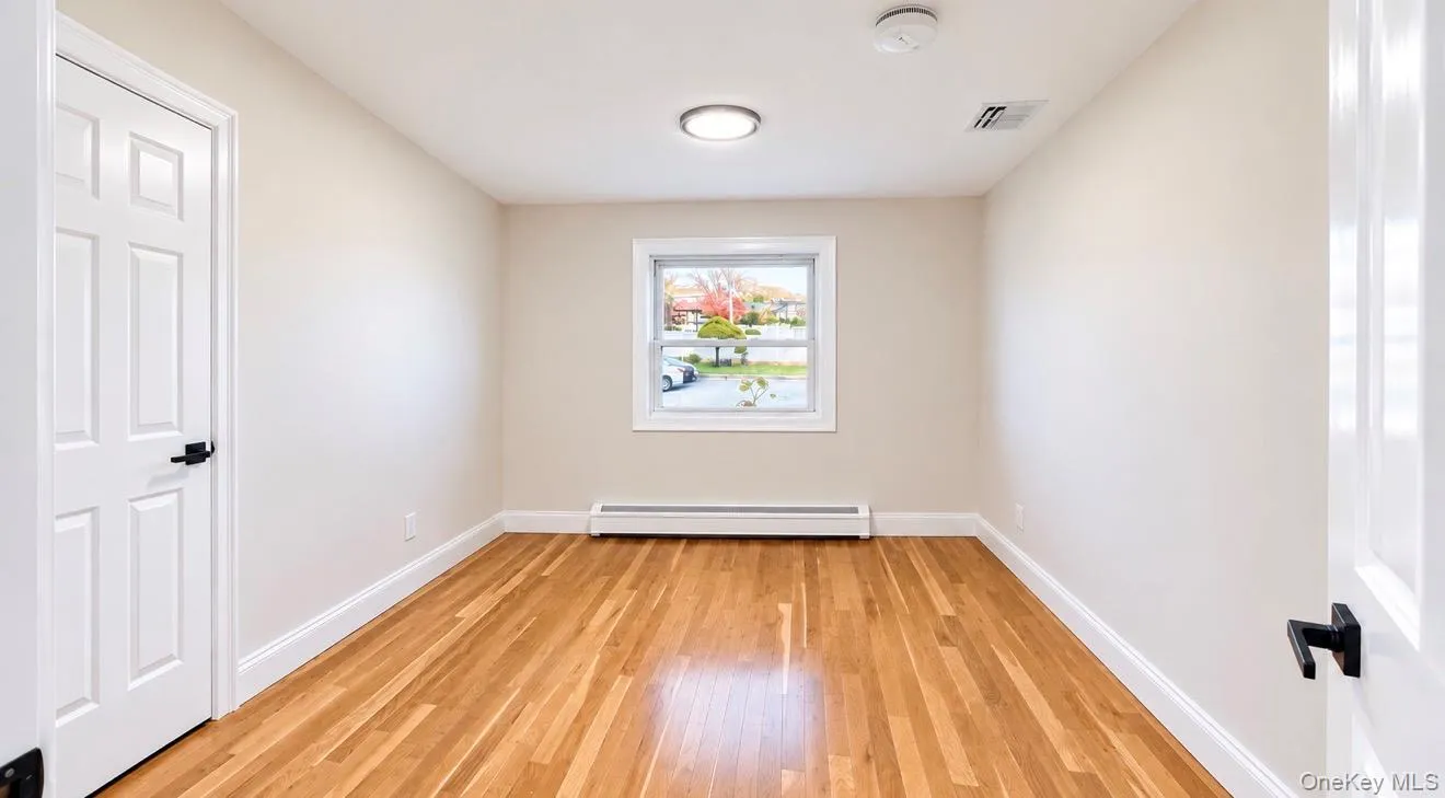 108 Forsythia Lane, Babylon, NY, 3 Bedrooms Bedrooms, 5 Rooms Rooms,2 BathroomsBathrooms,Residential,For Rent,Forsythia,0,1063563 108 Forsythia Lane, Babylon, NY, 3 Bedrooms Bedrooms, 5 Rooms Rooms,2 BathroomsBathrooms,Residential,For Rent,Forsythia,0,1063563