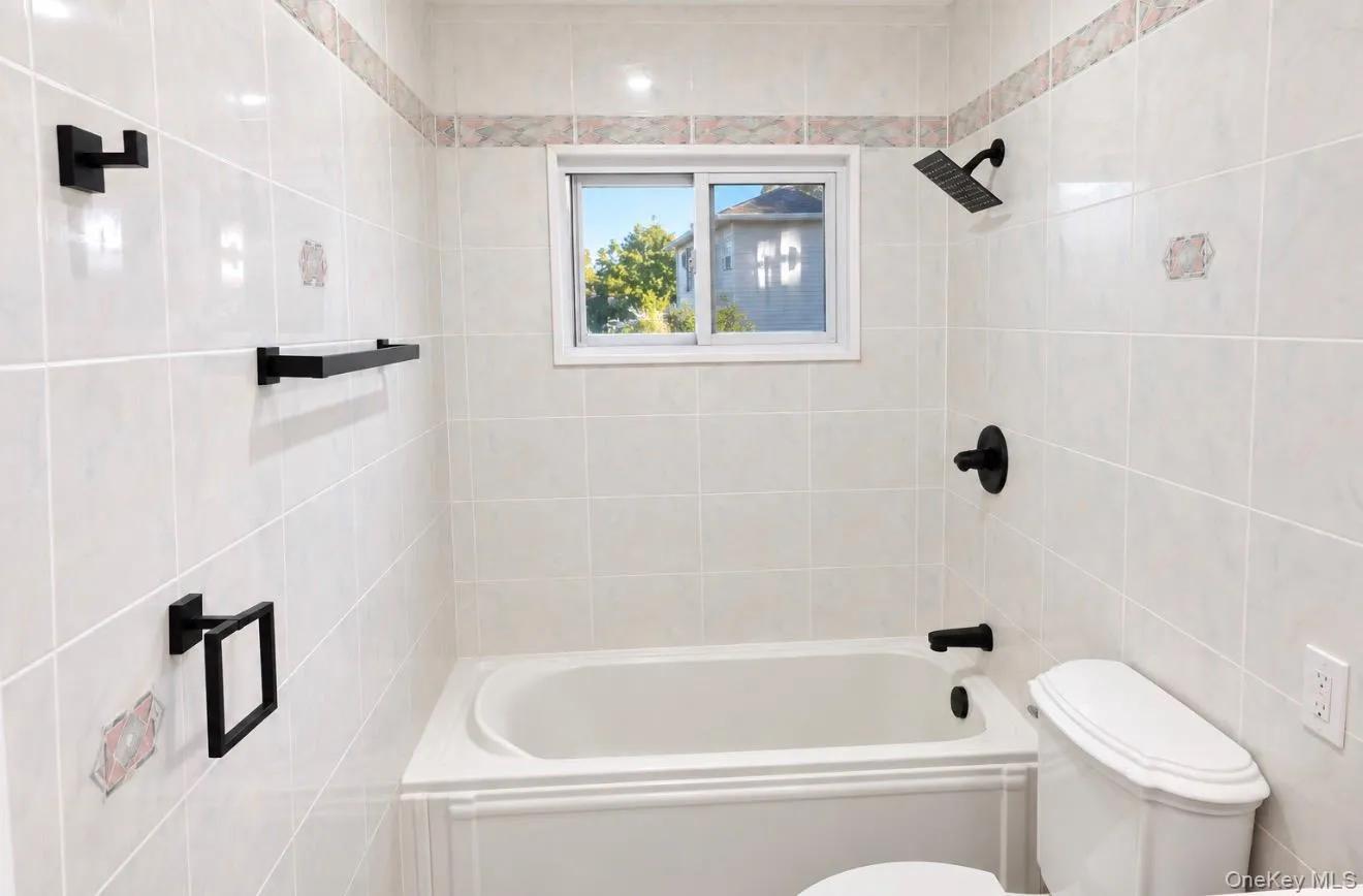 108 Forsythia Lane, Babylon, NY, 3 Bedrooms Bedrooms, 5 Rooms Rooms,2 BathroomsBathrooms,Residential,For Rent,Forsythia,0,1063563 108 Forsythia Lane, Babylon, NY, 3 Bedrooms Bedrooms, 5 Rooms Rooms,2 BathroomsBathrooms,Residential,For Rent,Forsythia,0,1063563