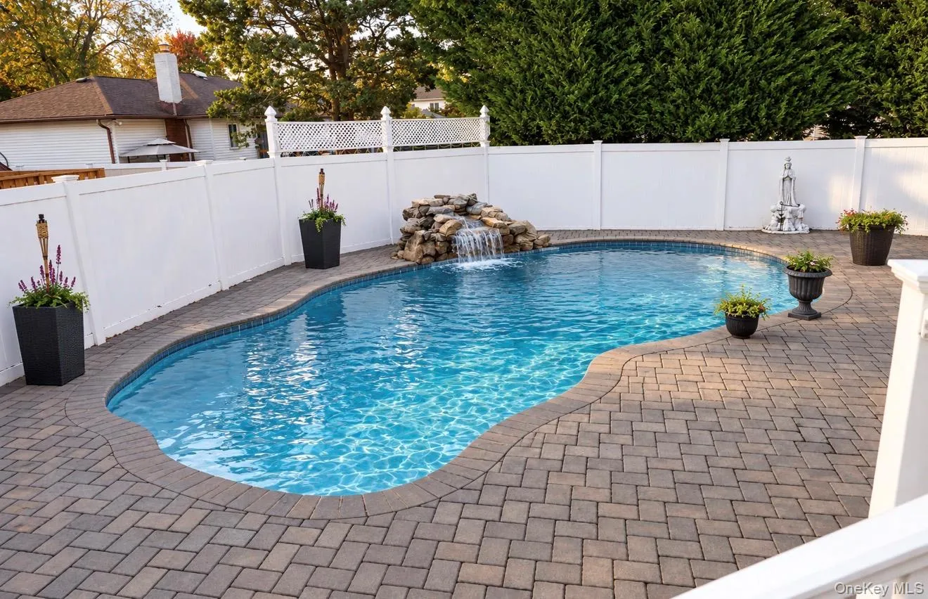 108 Forsythia Lane, Babylon, NY, 3 Bedrooms Bedrooms, 5 Rooms Rooms,2 BathroomsBathrooms,Residential,For Rent,Forsythia,0,1063563 108 Forsythia Lane, Babylon, NY, 3 Bedrooms Bedrooms, 5 Rooms Rooms,2 BathroomsBathrooms,Residential,For Rent,Forsythia,0,1063563