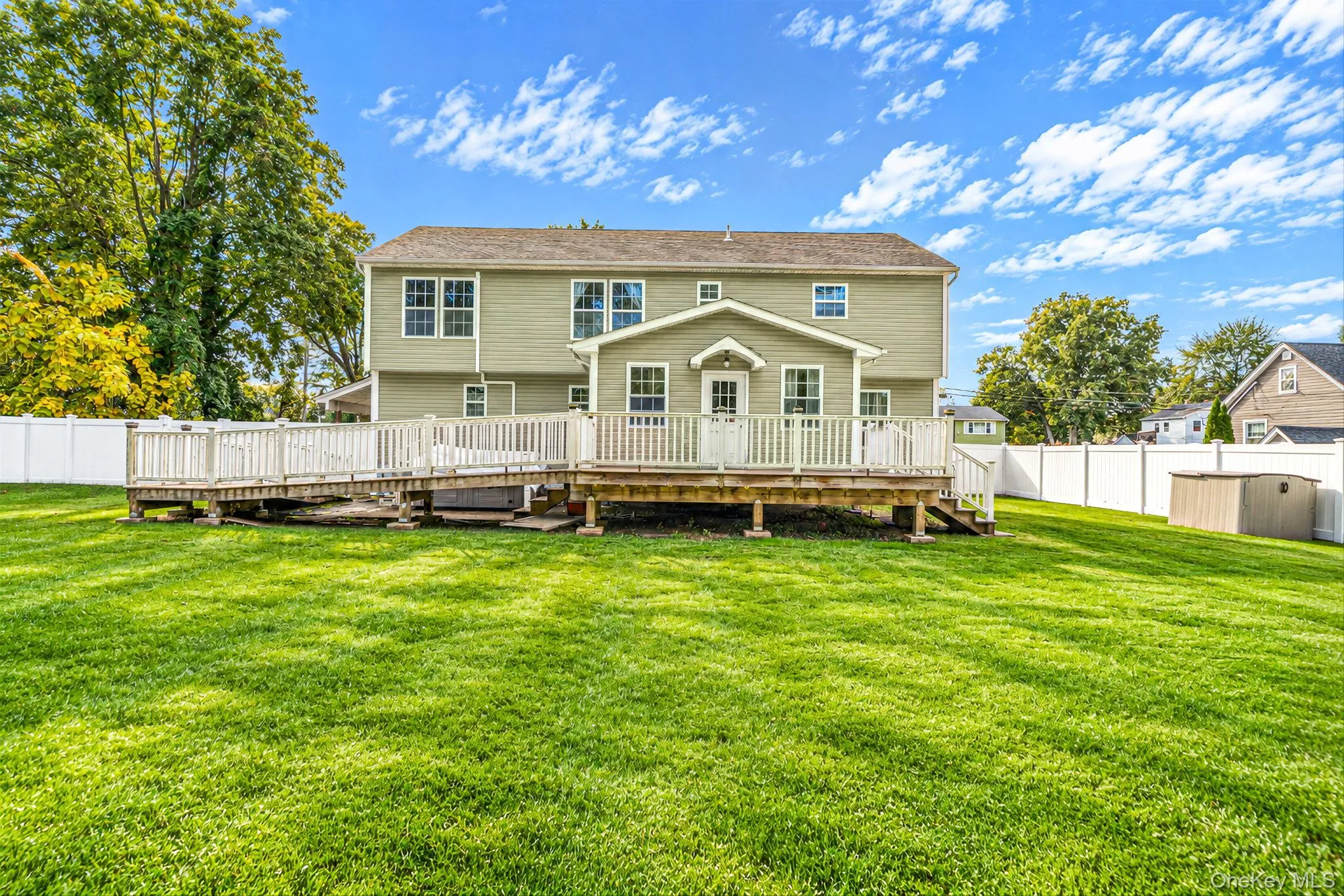 13 Glenmore Avenue, Islip, NY, 6 Bedrooms Bedrooms, 20 Rooms Rooms,4 BathroomsBathrooms,Residential,For Rent,Glenmore,0,1063566 13 Glenmore Avenue, Islip, NY, 6 Bedrooms Bedrooms, 20 Rooms Rooms,4 BathroomsBathrooms,Residential,For Rent,Glenmore,0,1063566