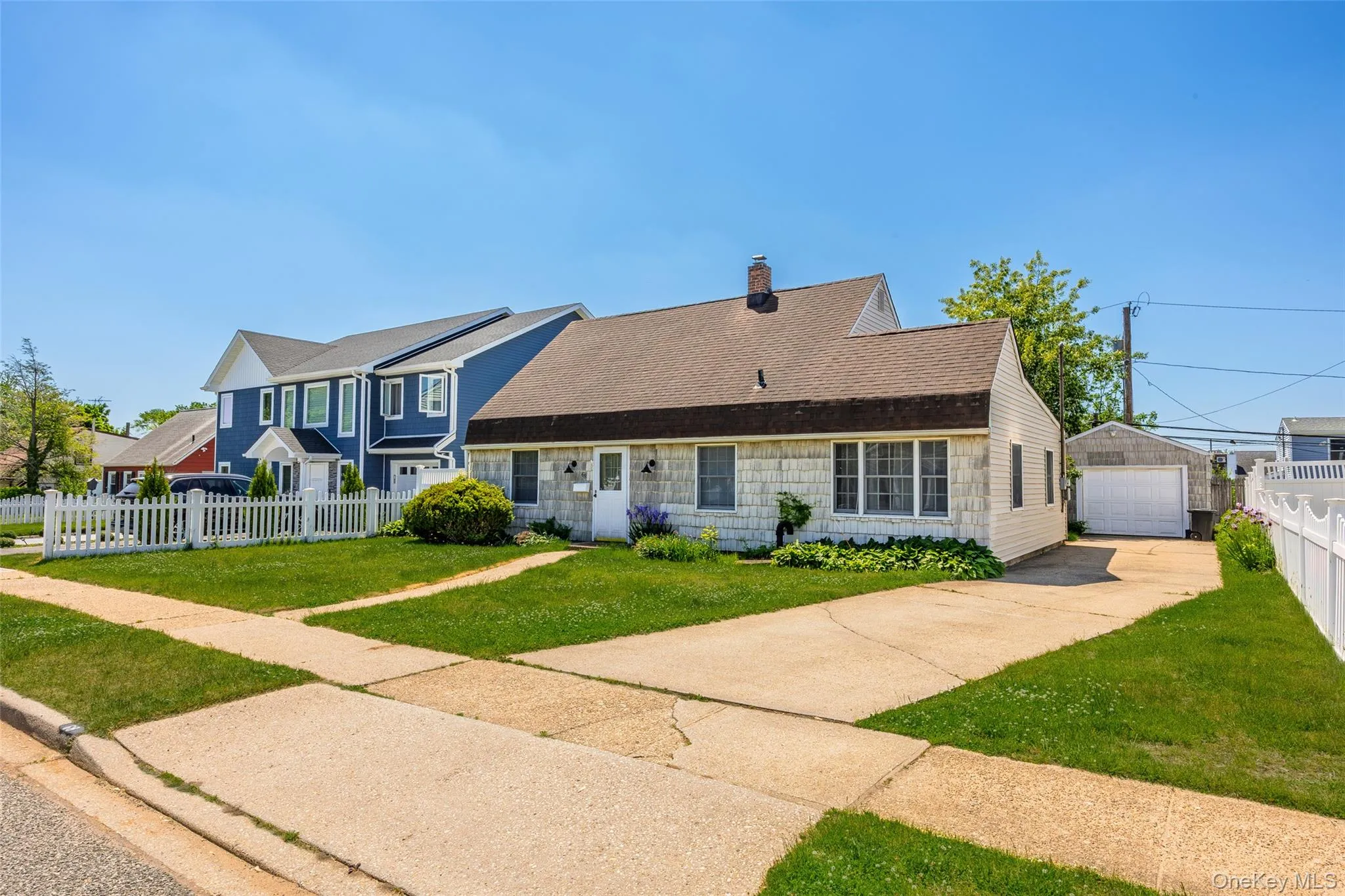 68 Crescent Lane, Hempstead, NY, 3 Bedroom Bedrooms, 6 Room Rooms,2 BathroomBathrooms,Residential Lease,For Rent,Crescent,0,1063580 68 Crescent Lane, Hempstead, NY, 3 Bedroom Bedrooms, 6 Room Rooms,2 BathroomBathrooms,Residential Lease,For Rent,Crescent,0,1063580