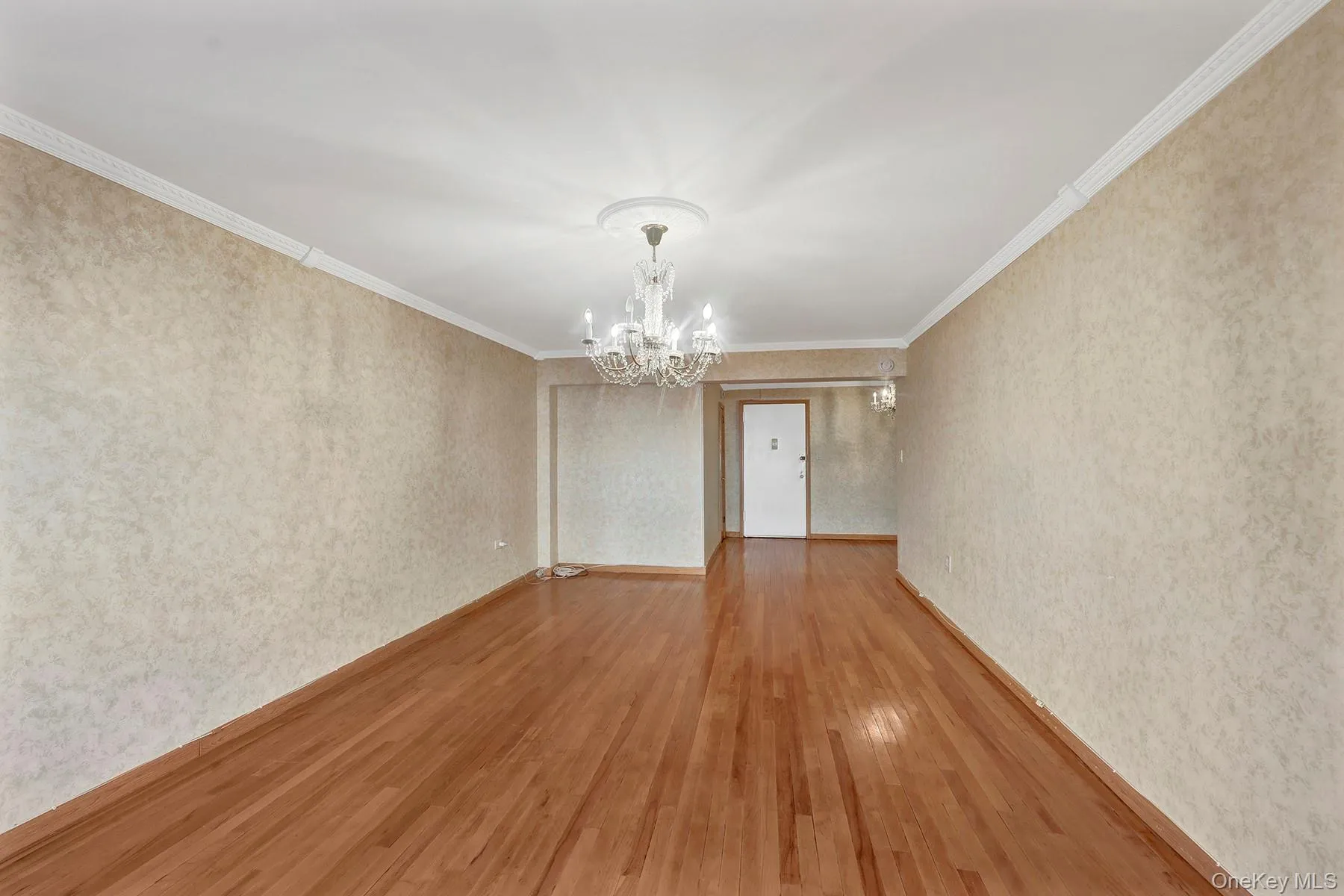 99-11 60th Avenue, New York, NY, 1 Bedroom Bedrooms, 5 Rooms Rooms,1 BathroomBathrooms,Residential,For Rent,60th Avenue,0,1063591 99-11 60th Avenue, New York, NY, 1 Bedroom Bedrooms, 5 Rooms Rooms,1 BathroomBathrooms,Residential,For Rent,60th Avenue,0,1063591