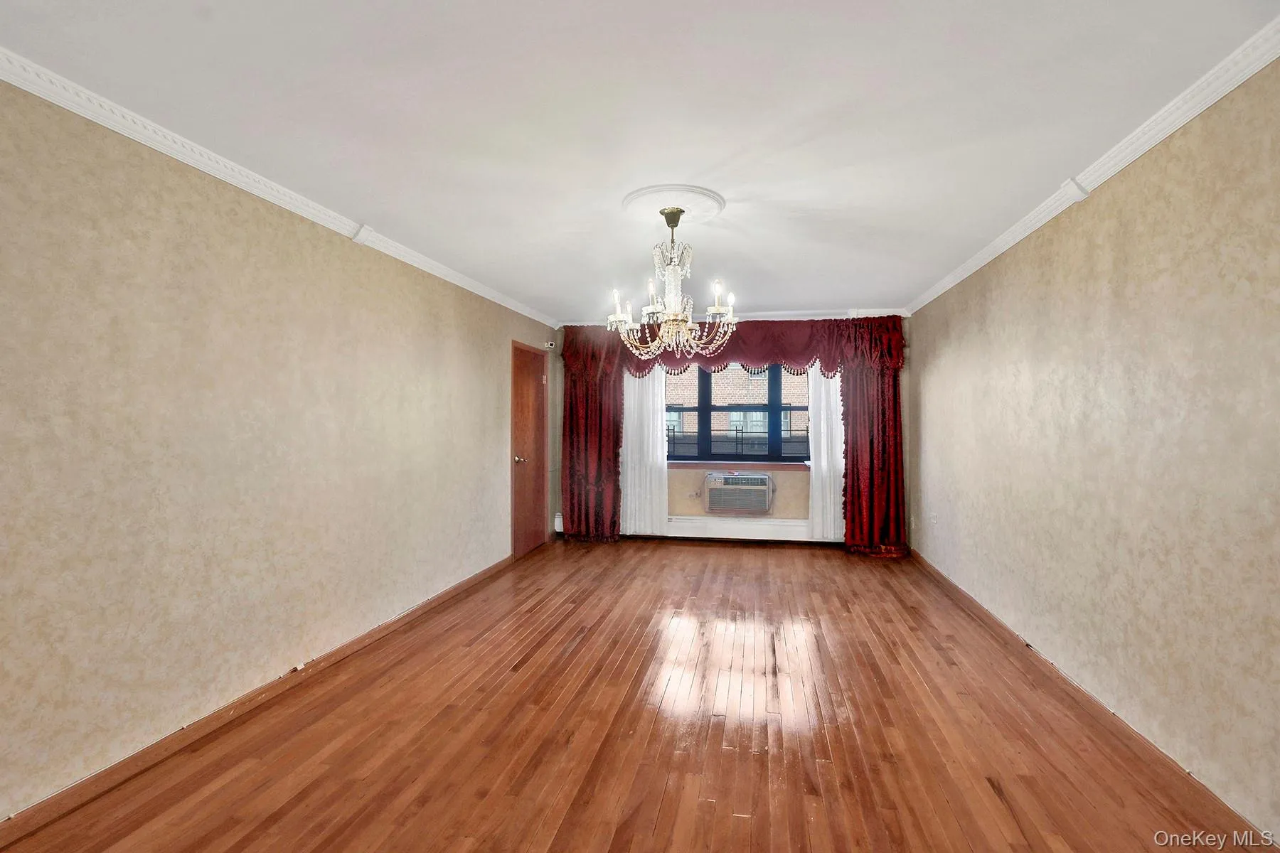 99-11 60th Avenue, New York, NY, 1 Bedroom Bedrooms, 5 Rooms Rooms,1 BathroomBathrooms,Residential,For Rent,60th Avenue,0,1063591 99-11 60th Avenue, New York, NY, 1 Bedroom Bedrooms, 5 Rooms Rooms,1 BathroomBathrooms,Residential,For Rent,60th Avenue,0,1063591