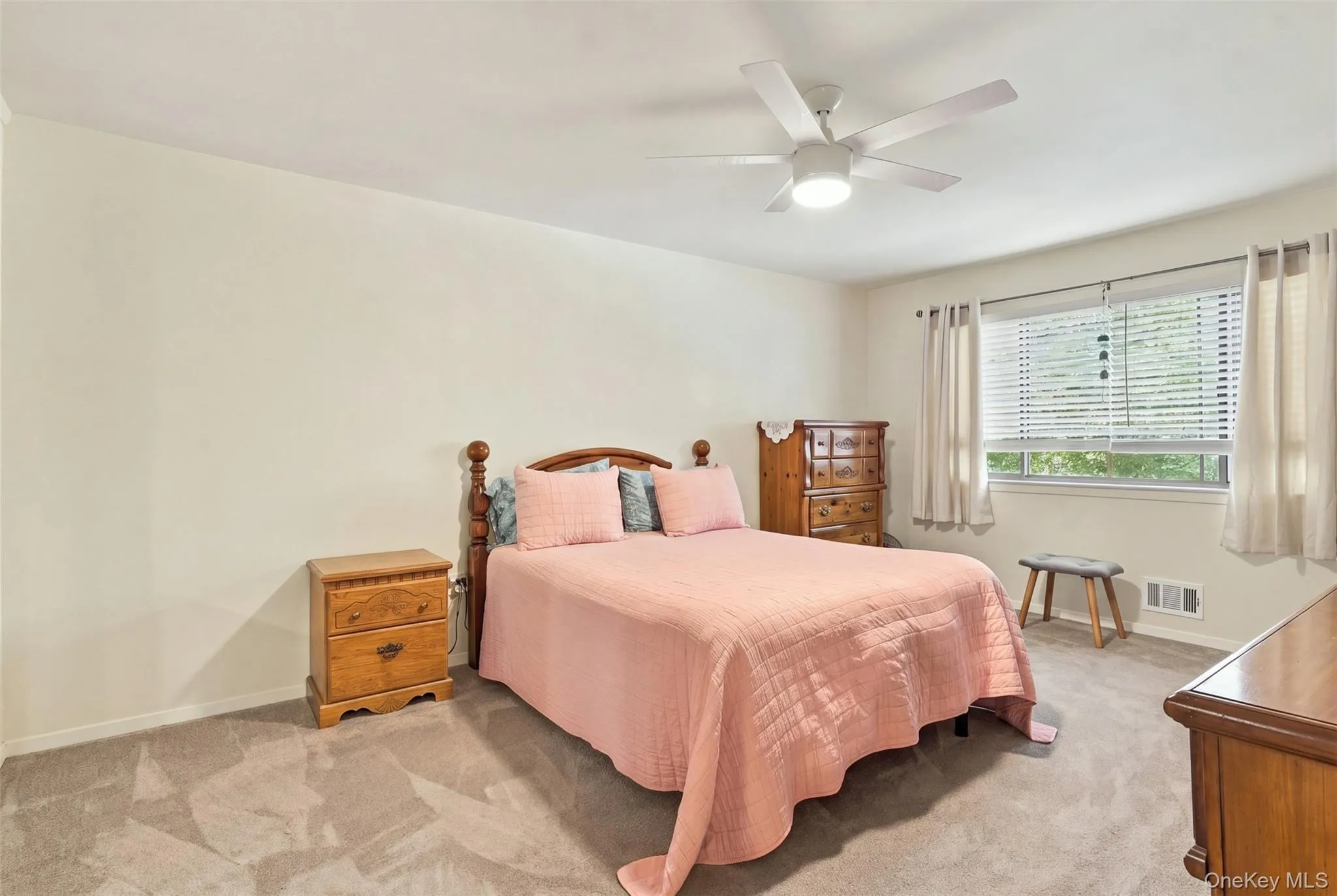 2802 Fox Lane, Poughkeepsie (town), NY, 2 Bedrooms Bedrooms, 6 Rooms Rooms,1 BathroomBathrooms,Residential,For Rent,Fox,0,1063594 2802 Fox Lane, Poughkeepsie (town), NY, 2 Bedrooms Bedrooms, 6 Rooms Rooms,1 BathroomBathrooms,Residential,For Rent,Fox,0,1063594