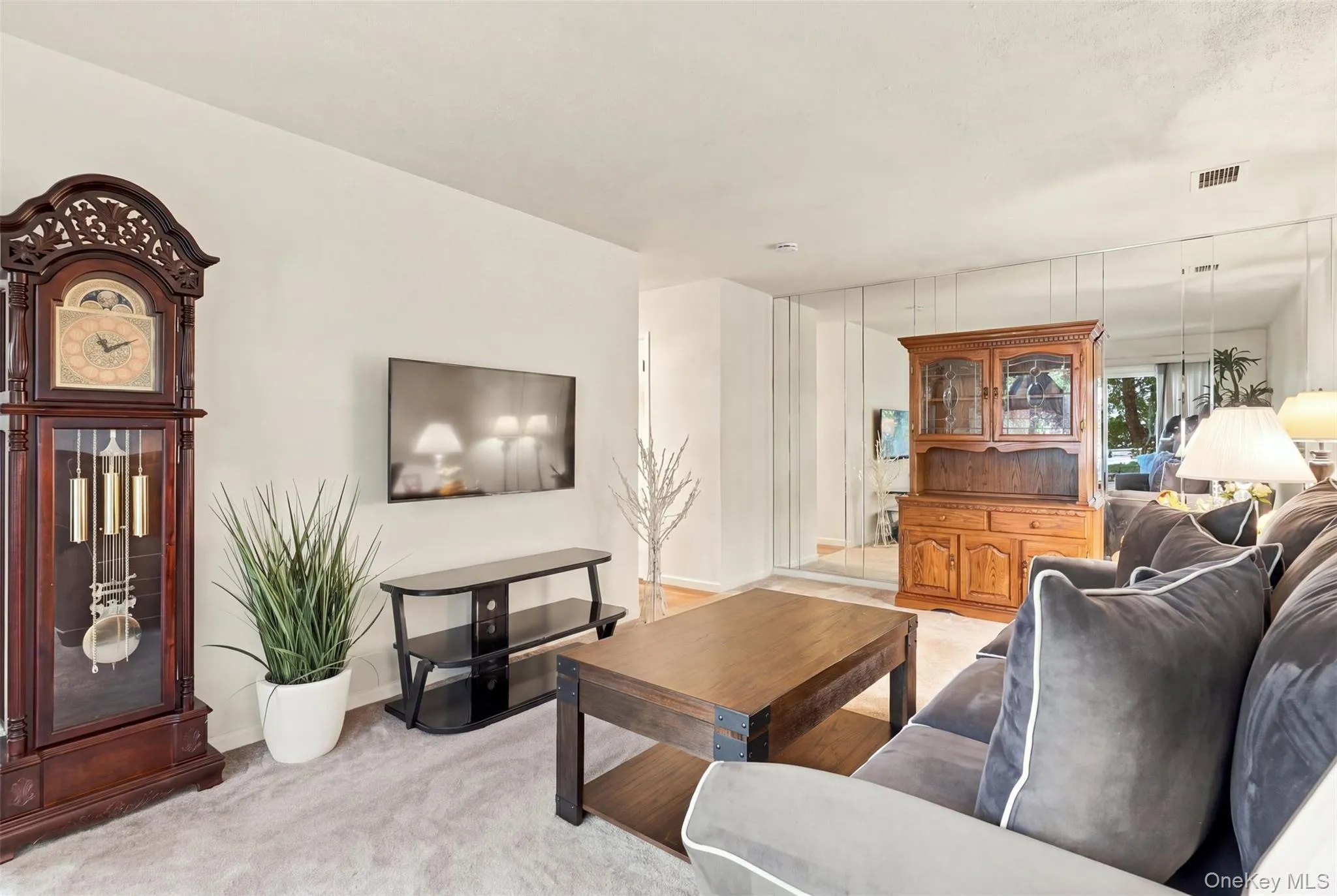 2802 Fox Lane, Poughkeepsie (town), NY, 2 Bedrooms Bedrooms, 6 Rooms Rooms,1 BathroomBathrooms,Residential,For Rent,Fox,0,1063594 2802 Fox Lane, Poughkeepsie (town), NY, 2 Bedrooms Bedrooms, 6 Rooms Rooms,1 BathroomBathrooms,Residential,For Rent,Fox,0,1063594