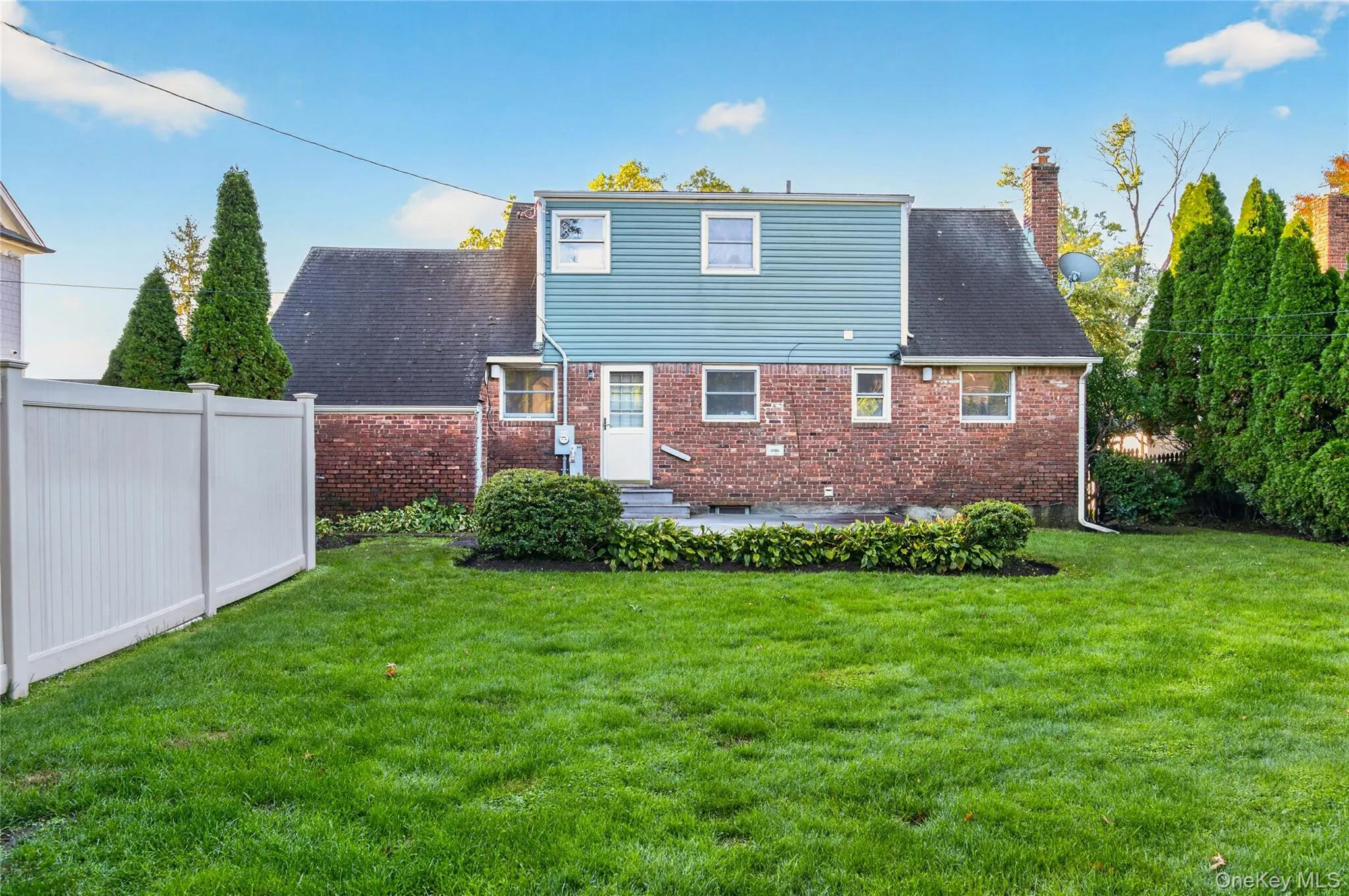 29 North Drive, North Hempstead, NY, 4 Bedrooms Bedrooms, 7 Rooms Rooms,2 BathroomsBathrooms,Residential Lease,For Rent,North,0,1063598 29 North Drive, North Hempstead, NY, 4 Bedrooms Bedrooms, 7 Rooms Rooms,2 BathroomsBathrooms,Residential Lease,For Rent,North,0,1063598