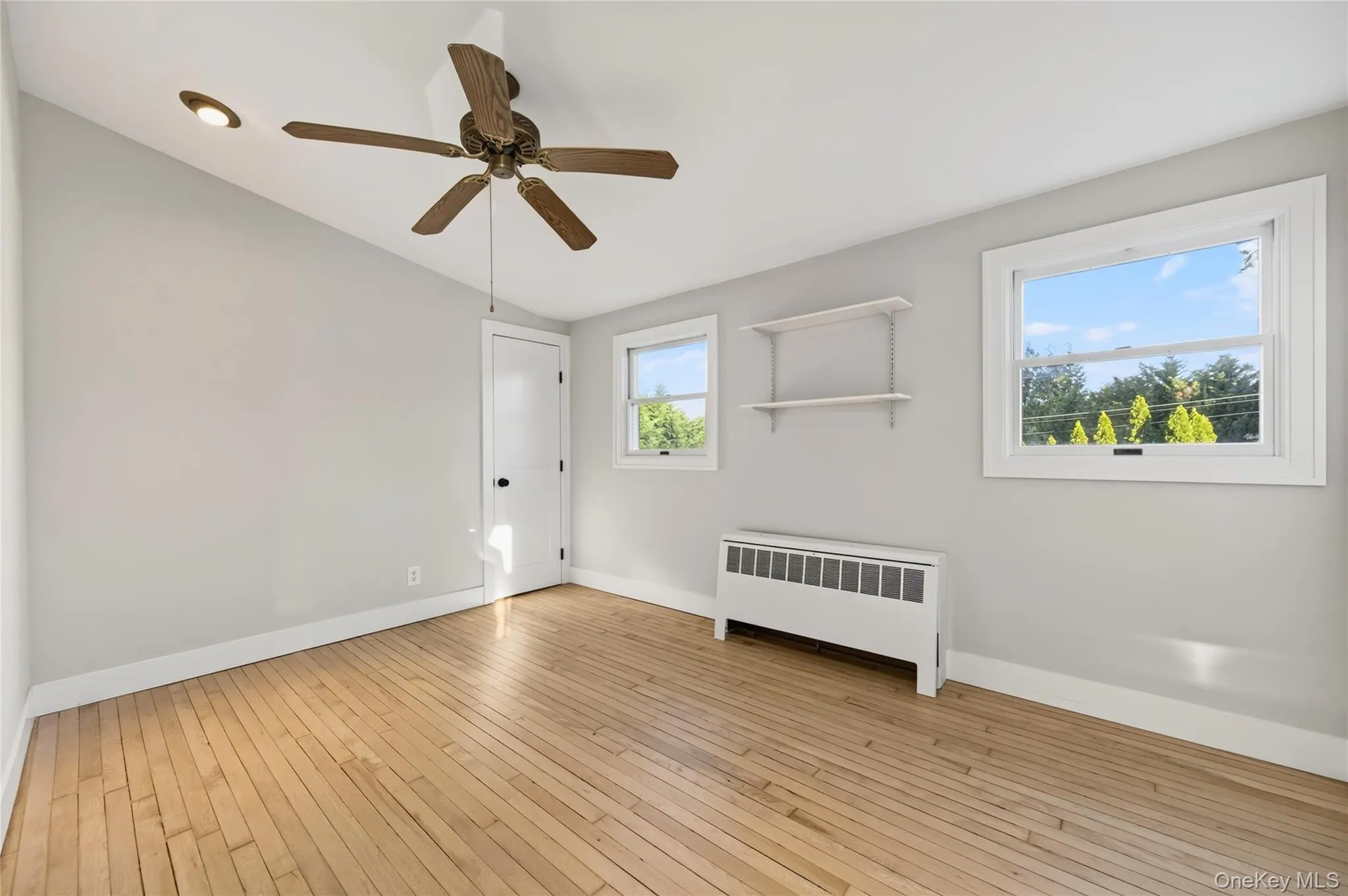 29 North Drive, North Hempstead, NY, 4 Bedrooms Bedrooms, 7 Rooms Rooms,2 BathroomsBathrooms,Residential Lease,For Rent,North,0,1063598 29 North Drive, North Hempstead, NY, 4 Bedrooms Bedrooms, 7 Rooms Rooms,2 BathroomsBathrooms,Residential Lease,For Rent,North,0,1063598