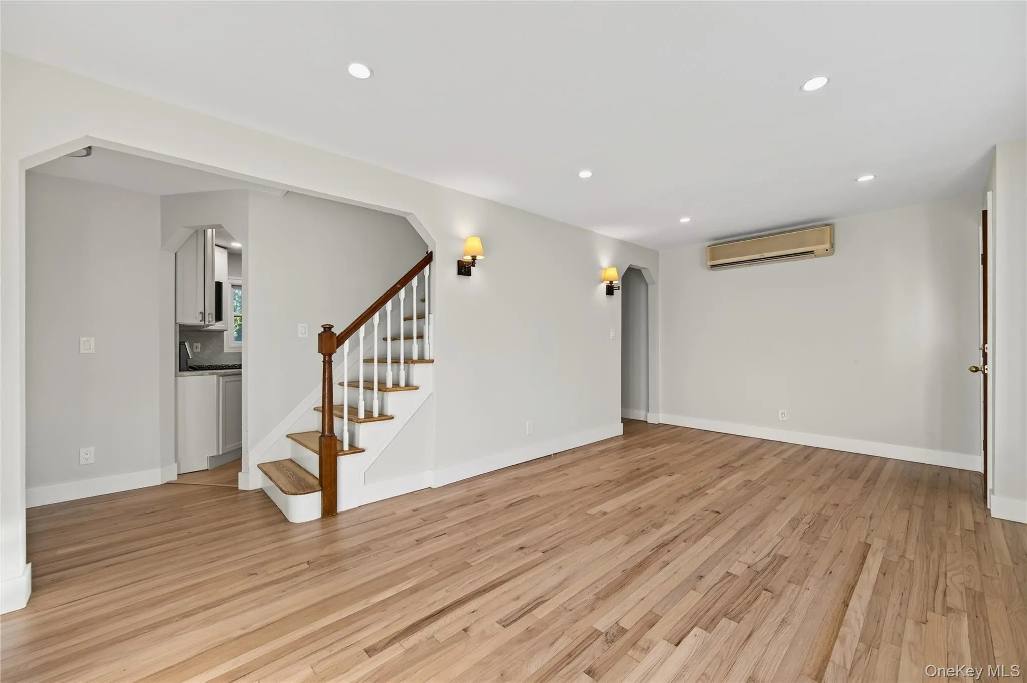 29 North Drive, North Hempstead, NY, 4 Bedrooms Bedrooms, 7 Rooms Rooms,2 BathroomsBathrooms,Residential Lease,For Rent,North,0,1063598 29 North Drive, North Hempstead, NY, 4 Bedrooms Bedrooms, 7 Rooms Rooms,2 BathroomsBathrooms,Residential Lease,For Rent,North,0,1063598