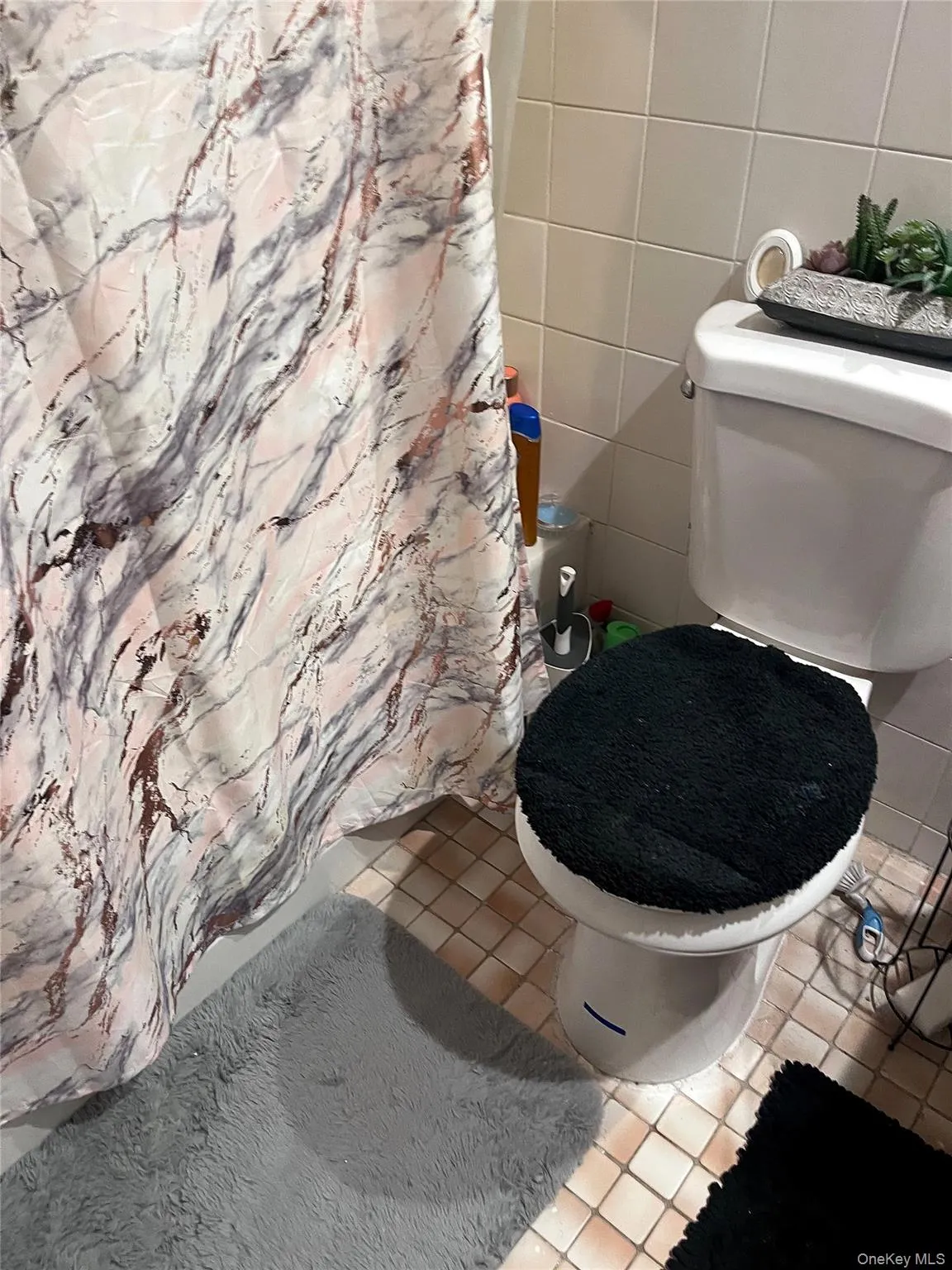 239 Orchard Street, North Hempstead, NY, 1 Bedroom Bedrooms, 3 Rooms Rooms,1 BathroomBathrooms,Residential Lease,For Rent,Orchard,0,1063600 239 Orchard Street, North Hempstead, NY, 1 Bedroom Bedrooms, 3 Rooms Rooms,1 BathroomBathrooms,Residential Lease,For Rent,Orchard,0,1063600