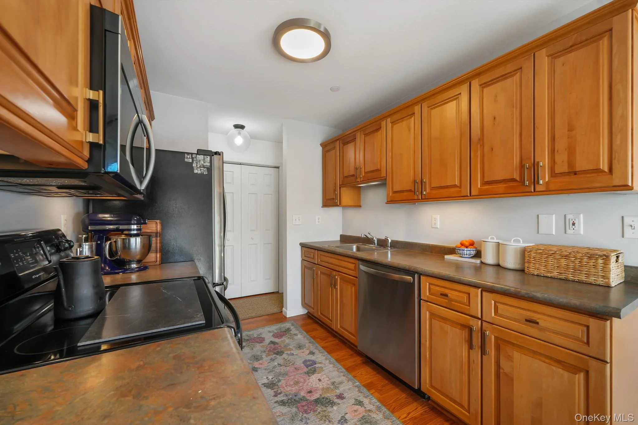 174 Sierra Vista Lane, Clarkstown, NY, 2 Bedrooms Bedrooms, 6 Rooms Rooms,2 BathroomsBathrooms,Residential,For Rent,Sierra Vista,0,1063611 174 Sierra Vista Lane, Clarkstown, NY, 2 Bedrooms Bedrooms, 6 Rooms Rooms,2 BathroomsBathrooms,Residential,For Rent,Sierra Vista,0,1063611