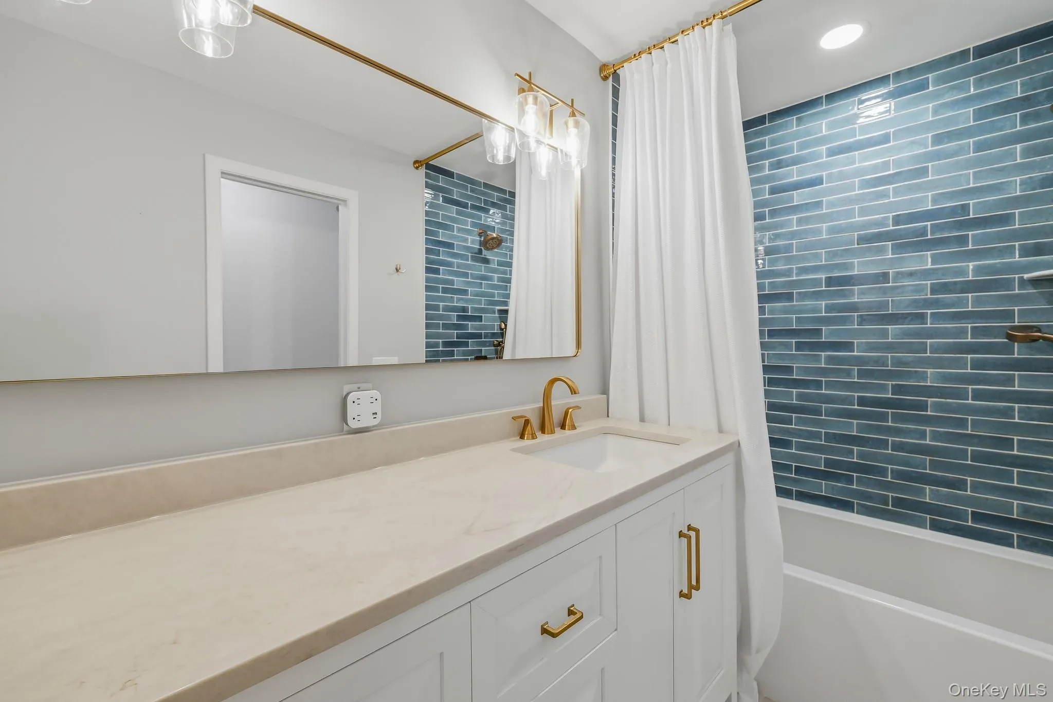 174 Sierra Vista Lane, Clarkstown, NY, 2 Bedrooms Bedrooms, 6 Rooms Rooms,2 BathroomsBathrooms,Residential,For Rent,Sierra Vista,0,1063611 174 Sierra Vista Lane, Clarkstown, NY, 2 Bedrooms Bedrooms, 6 Rooms Rooms,2 BathroomsBathrooms,Residential,For Rent,Sierra Vista,0,1063611