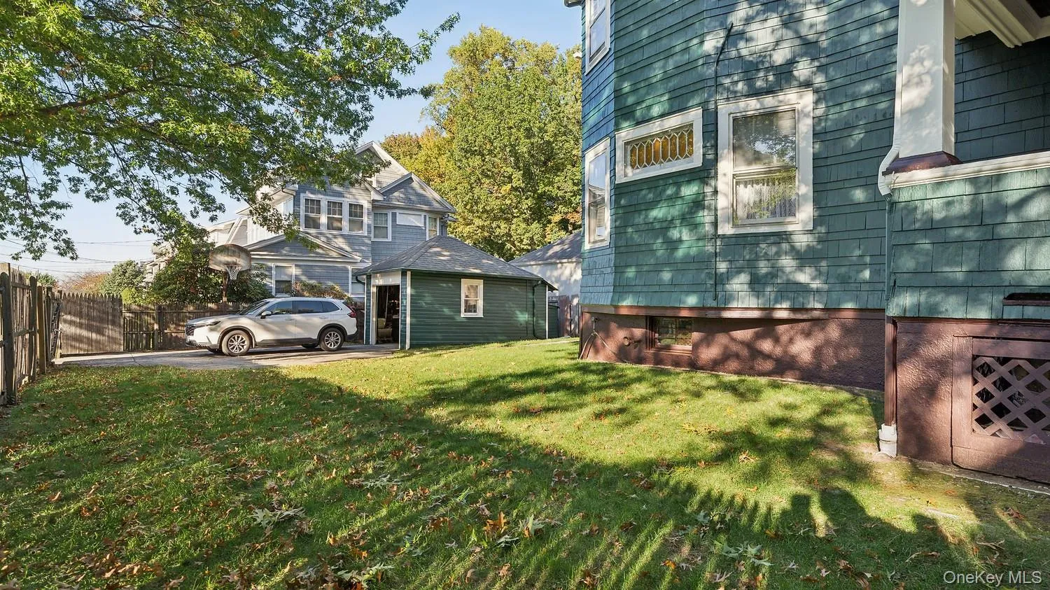 19 Egbert Avenue, New York, NY, 5 Bedrooms Bedrooms, 8 Rooms Rooms,1 BathroomBathrooms,Residential,For Rent,Egbert,0,1063615 19 Egbert Avenue, New York, NY, 5 Bedrooms Bedrooms, 8 Rooms Rooms,1 BathroomBathrooms,Residential,For Rent,Egbert,0,1063615