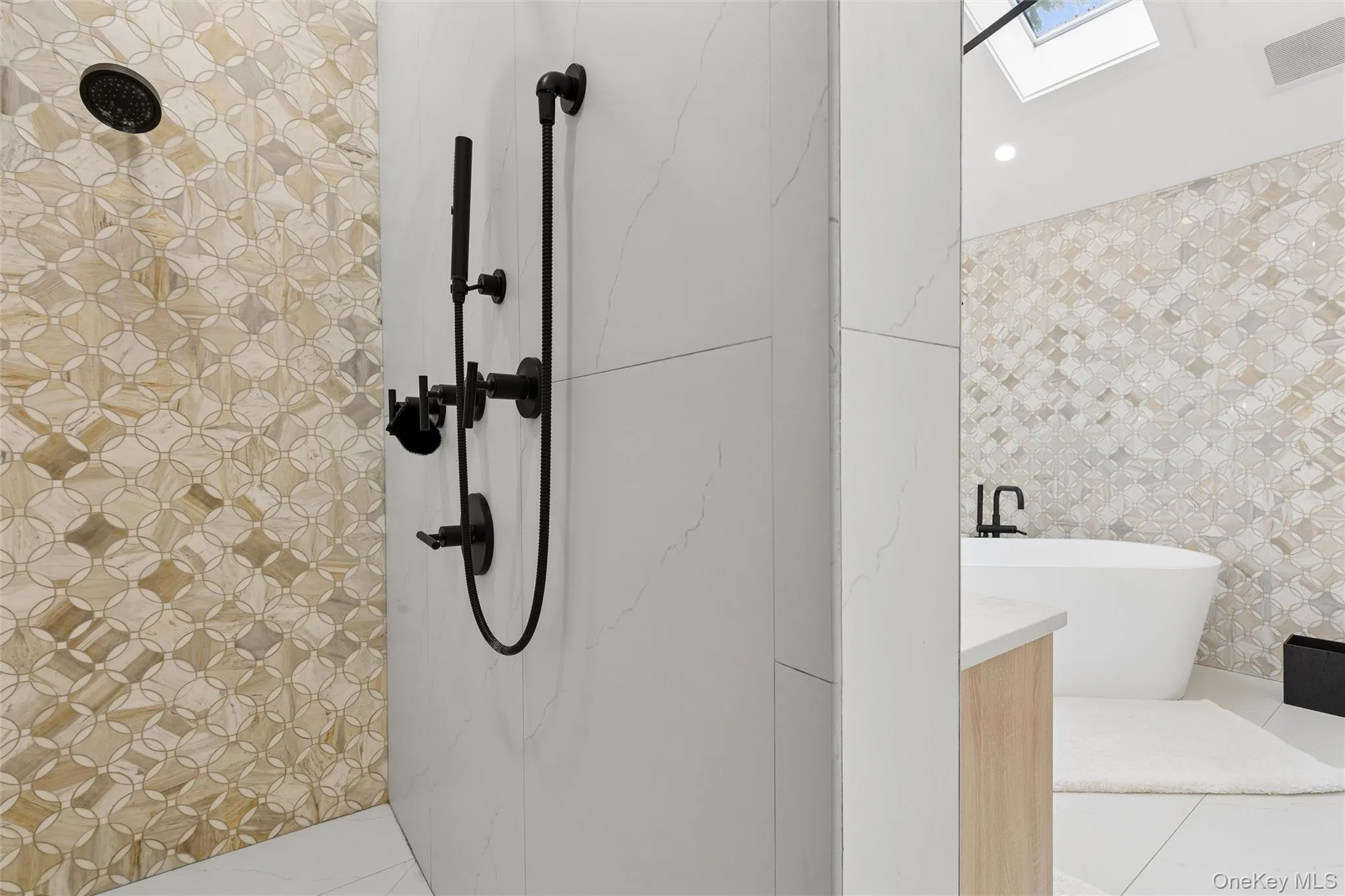 38 Sandra Road, East Hampton, NY, 4 Bedrooms Bedrooms, 8 Rooms Rooms,4 BathroomsBathrooms,Residential,For Rent,Sandra,0,1063620 38 Sandra Road, East Hampton, NY, 4 Bedrooms Bedrooms, 8 Rooms Rooms,4 BathroomsBathrooms,Residential,For Rent,Sandra,0,1063620