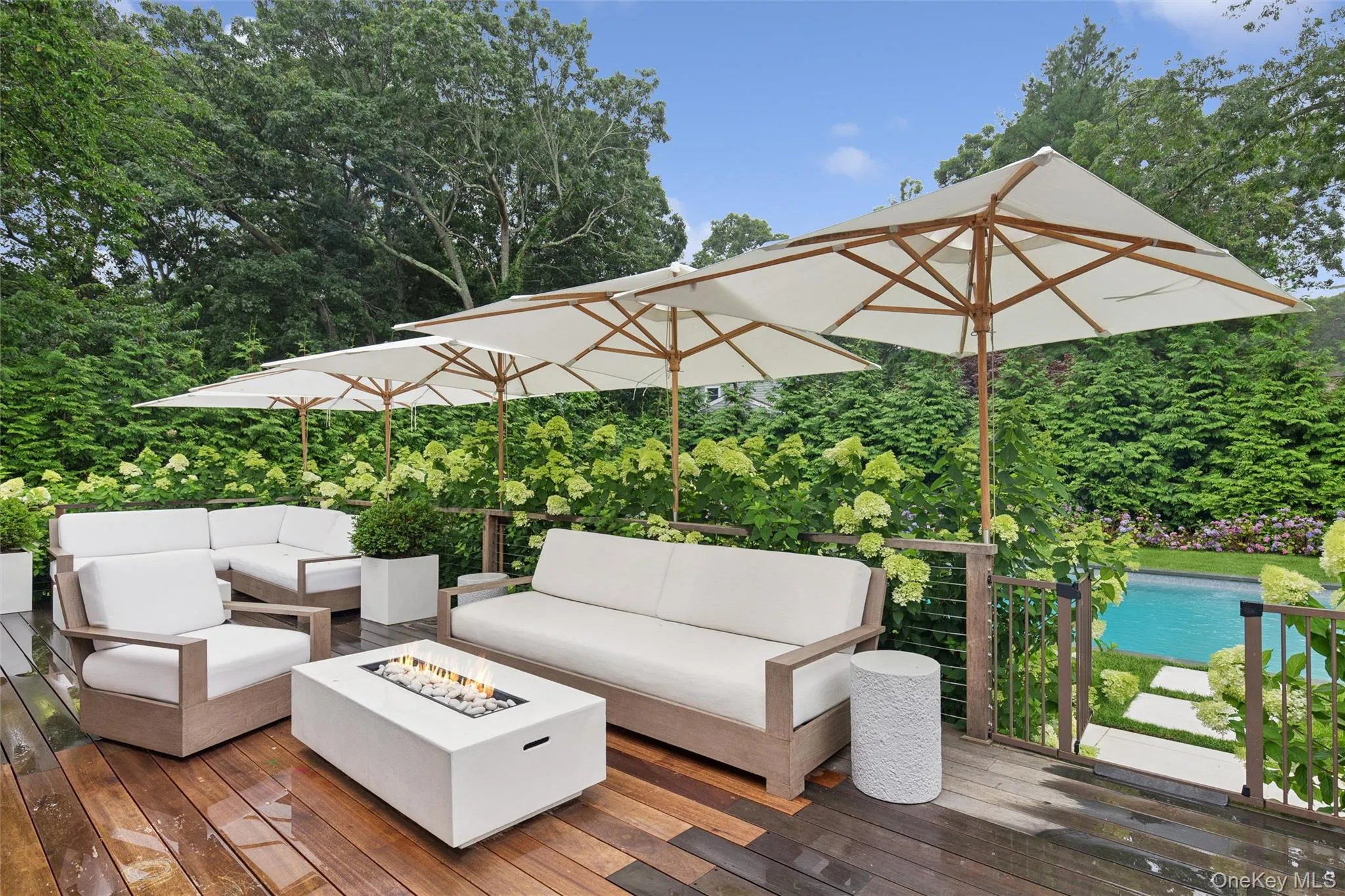 38 Sandra Road, East Hampton, NY, 4 Bedrooms Bedrooms, 8 Rooms Rooms,4 BathroomsBathrooms,Residential,For Rent,Sandra,0,1063620 38 Sandra Road, East Hampton, NY, 4 Bedrooms Bedrooms, 8 Rooms Rooms,4 BathroomsBathrooms,Residential,For Rent,Sandra,0,1063620