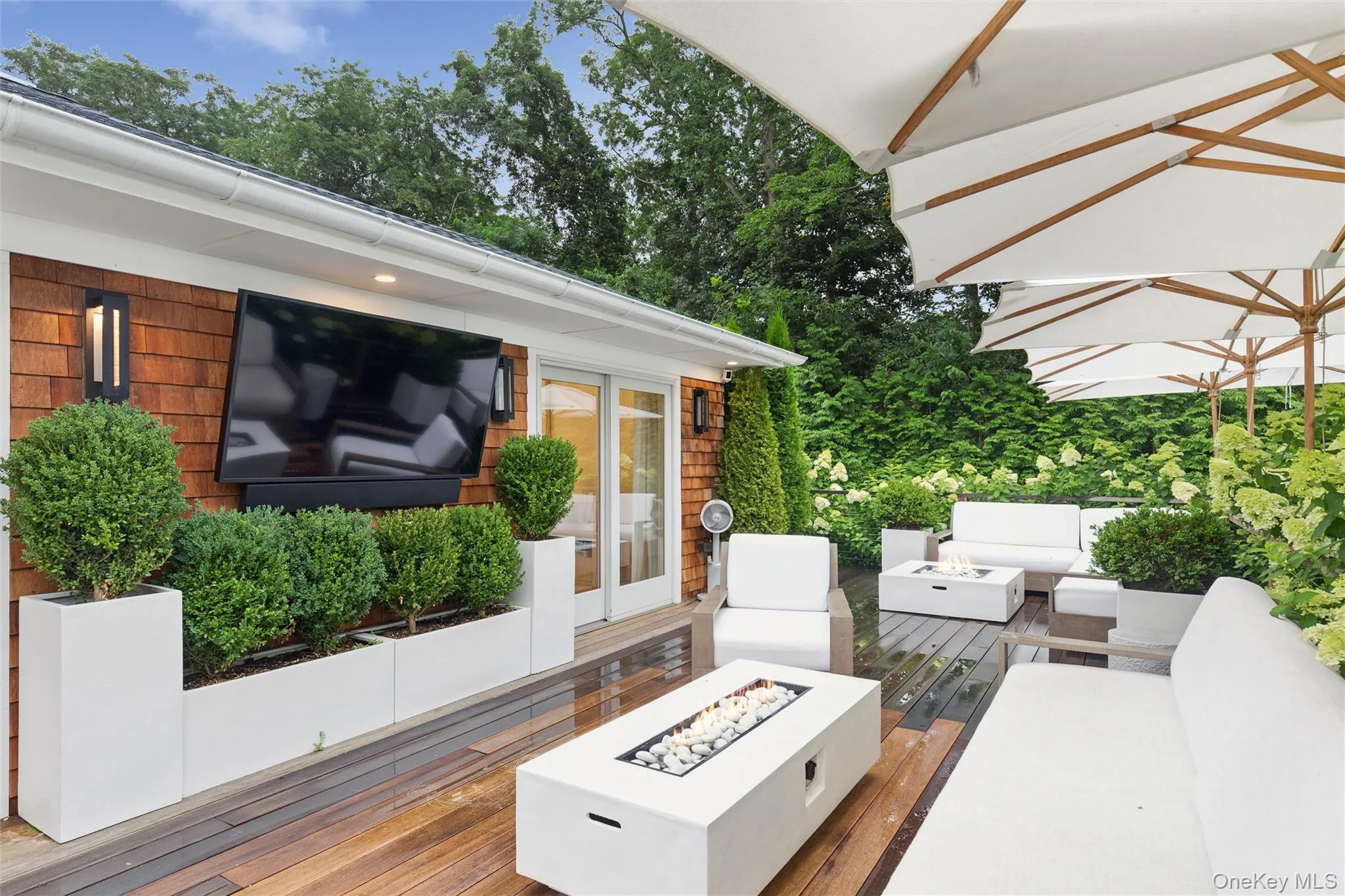 38 Sandra Road, East Hampton, New York 11937