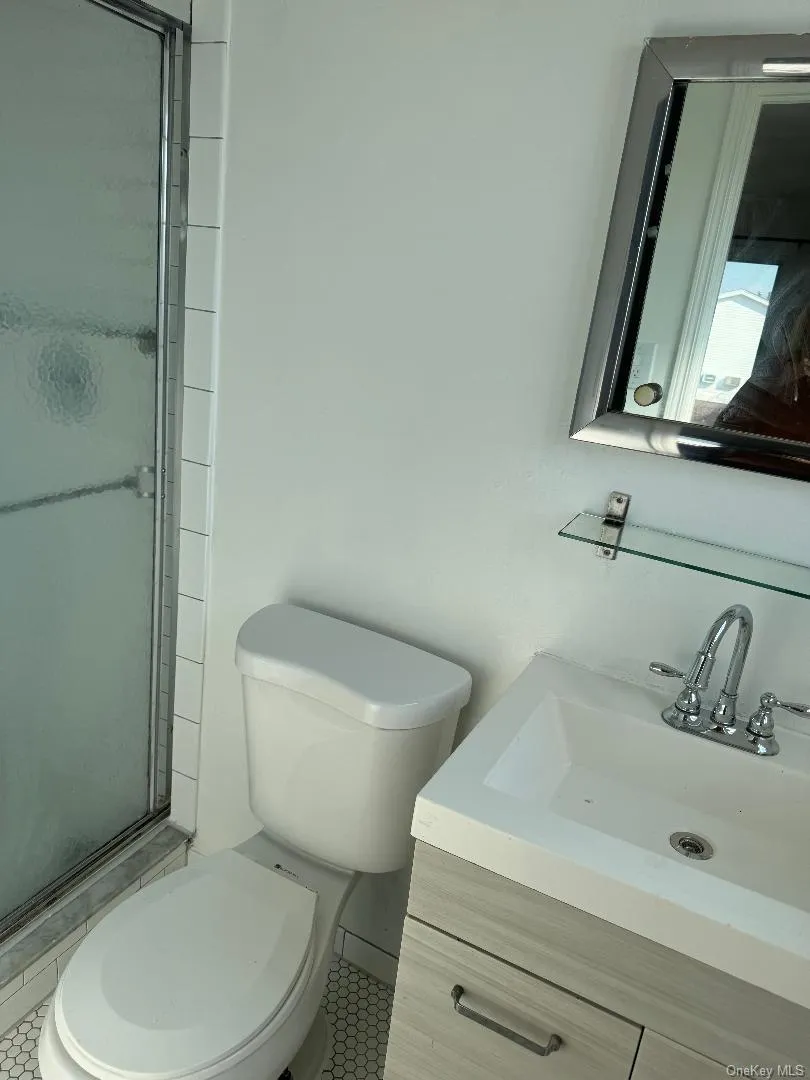 149-17 79th Street, New York, NY, 3 Bedroom Bedrooms, 6 Room Rooms,2 BathroomBathrooms,Residential Lease,For Rent,79th,0,1063623 149-17 79th Street, New York, NY, 3 Bedroom Bedrooms, 6 Room Rooms,2 BathroomBathrooms,Residential Lease,For Rent,79th,0,1063623