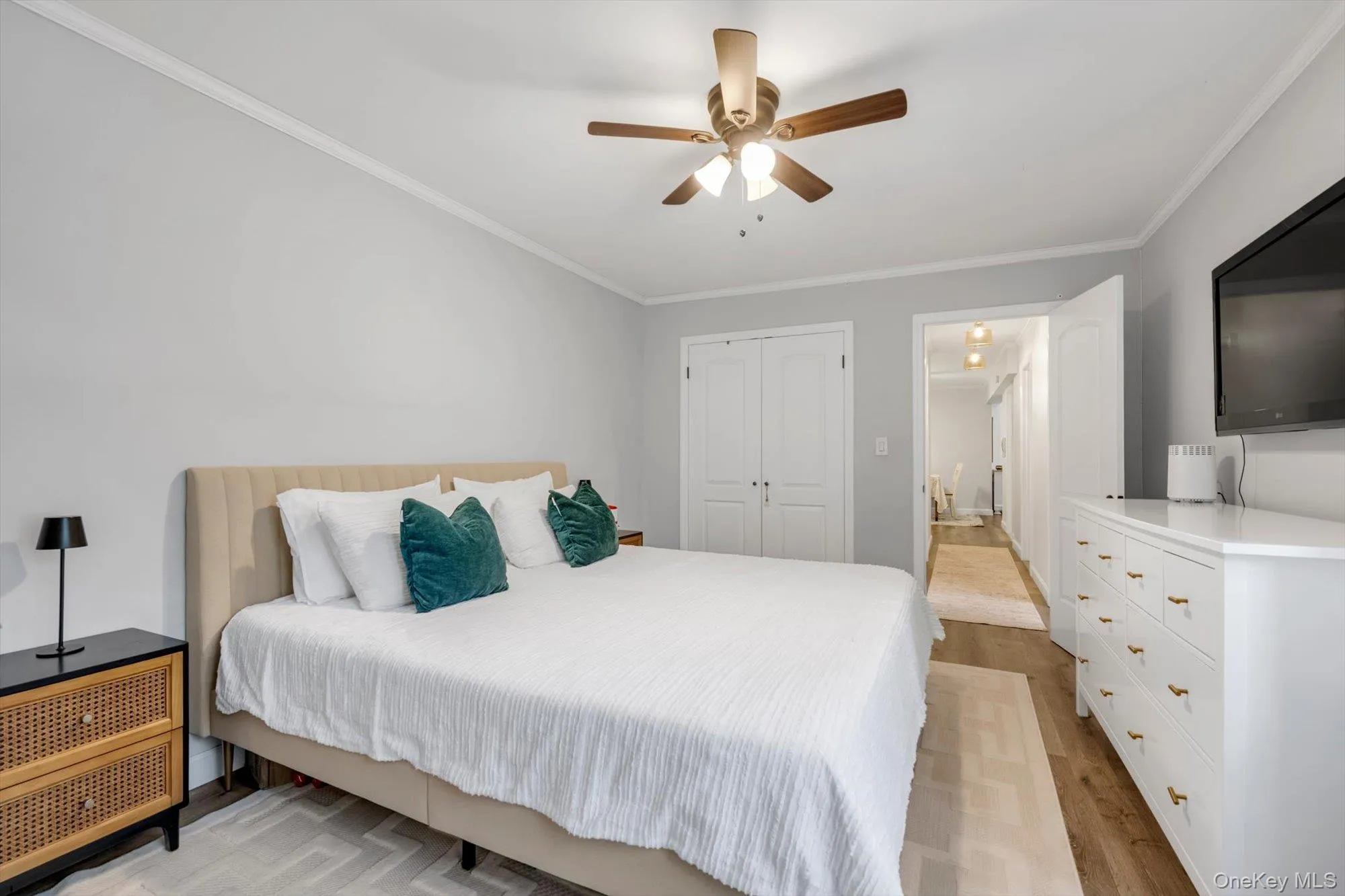 209-25 18th Avenue, New York, NY, 2 Bedrooms Bedrooms, 6 Rooms Rooms,1 BathroomBathrooms,Residential,For Rent,18th,0,1063624 209-25 18th Avenue, New York, NY, 2 Bedrooms Bedrooms, 6 Rooms Rooms,1 BathroomBathrooms,Residential,For Rent,18th,0,1063624