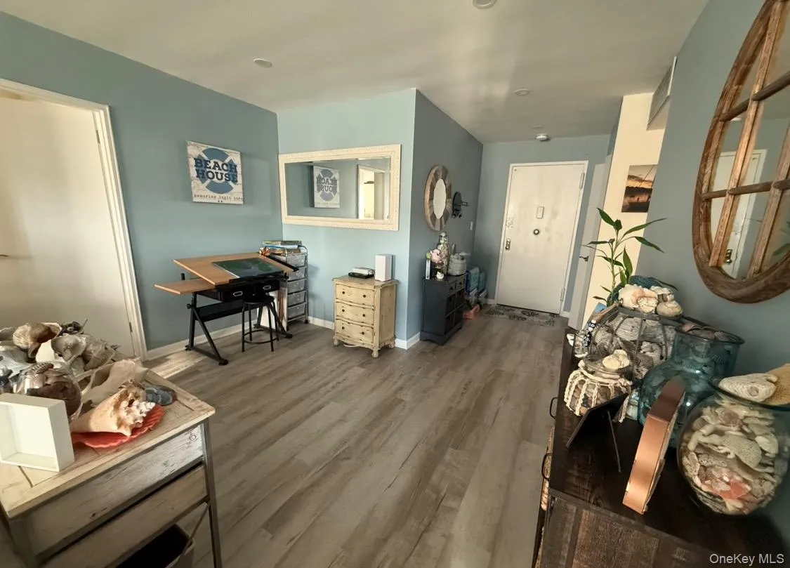 854 East Broadway, Long Beach, NY, 1 Bedroom Bedrooms, 3 Room Rooms,1 BathroomBathrooms,Residential Lease,For Rent,East Broadway,0,1063625 854 East Broadway, Long Beach, NY, 1 Bedroom Bedrooms, 3 Room Rooms,1 BathroomBathrooms,Residential Lease,For Rent,East Broadway,0,1063625