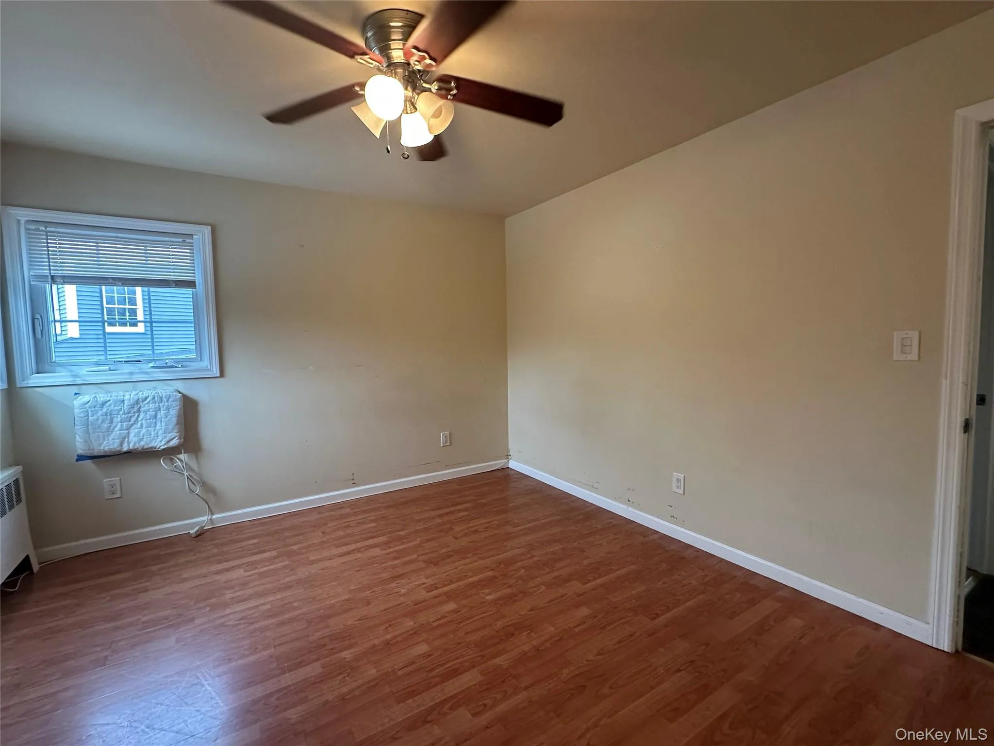 29 Jerome Avenue, Oyster Bay, NY, 4 Bedrooms Bedrooms, 7 Rooms Rooms,3 BathroomsBathrooms,Residential Lease,For Rent,Jerome,0,1063634 29 Jerome Avenue, Oyster Bay, NY, 4 Bedrooms Bedrooms, 7 Rooms Rooms,3 BathroomsBathrooms,Residential Lease,For Rent,Jerome,0,1063634