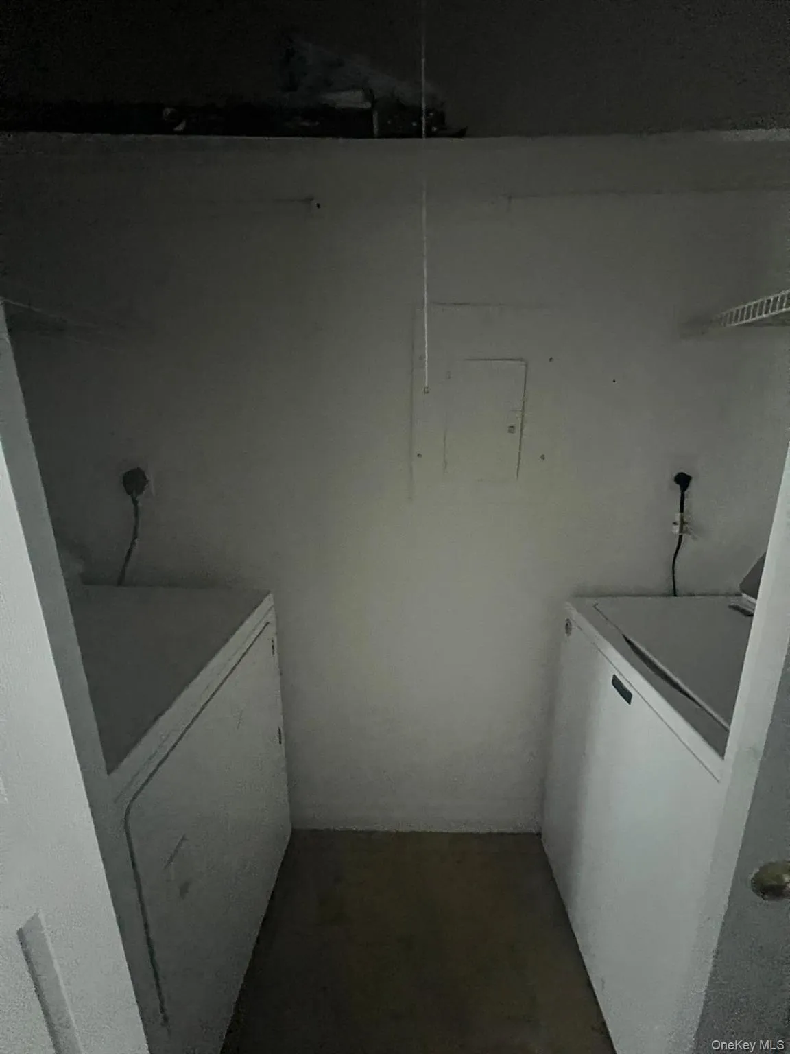 53 Fairview Circle, Brookhaven, NY, 2 Bedrooms Bedrooms, 3 Rooms Rooms,1 BathroomBathrooms,Residential Lease,For Rent,Fairview,0,1063636 53 Fairview Circle, Brookhaven, NY, 2 Bedrooms Bedrooms, 3 Rooms Rooms,1 BathroomBathrooms,Residential Lease,For Rent,Fairview,0,1063636
