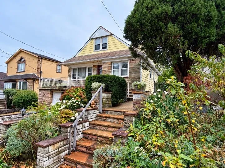 150-32 8 Avenue, New York, NY, 4 Bedrooms Bedrooms, 8 Rooms Rooms,2 BathroomsBathrooms,Residential,For Rent,8,0,1063643 150-32 8 Avenue, New York, NY, 4 Bedrooms Bedrooms, 8 Rooms Rooms,2 BathroomsBathrooms,Residential,For Rent,8,0,1063643