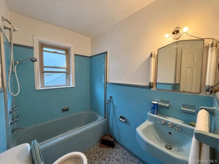 150-32 8 Avenue, New York, NY, 4 Bedrooms Bedrooms, 8 Rooms Rooms,2 BathroomsBathrooms,Residential,For Rent,8,0,1063643 150-32 8 Avenue, New York, NY, 4 Bedrooms Bedrooms, 8 Rooms Rooms,2 BathroomsBathrooms,Residential,For Rent,8,0,1063643