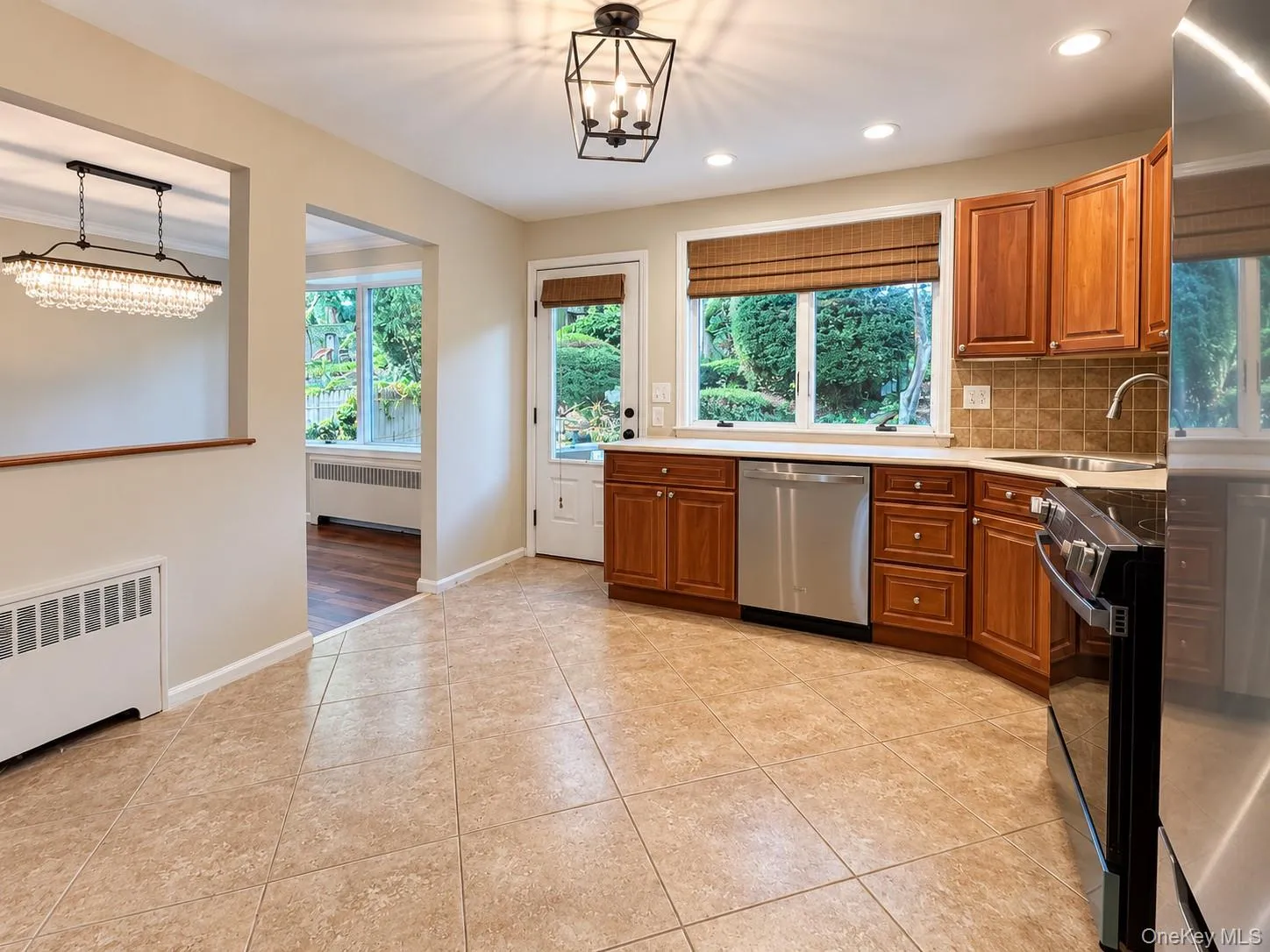 56 Harrison Drive, Huntington, NY, 3 Bedrooms Bedrooms, 8 Rooms Rooms,2 BathroomsBathrooms,Residential,For Rent,Harrison,0,1063644 56 Harrison Drive, Huntington, NY, 3 Bedrooms Bedrooms, 8 Rooms Rooms,2 BathroomsBathrooms,Residential,For Rent,Harrison,0,1063644