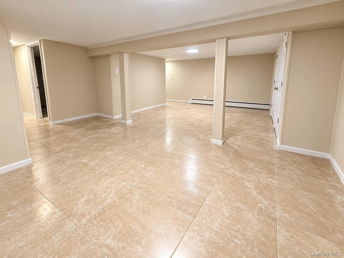 56 Harrison Drive, Huntington, NY, 3 Bedrooms Bedrooms, 8 Rooms Rooms,2 BathroomsBathrooms,Residential,For Rent,Harrison,0,1063644 56 Harrison Drive, Huntington, NY, 3 Bedrooms Bedrooms, 8 Rooms Rooms,2 BathroomsBathrooms,Residential,For Rent,Harrison,0,1063644