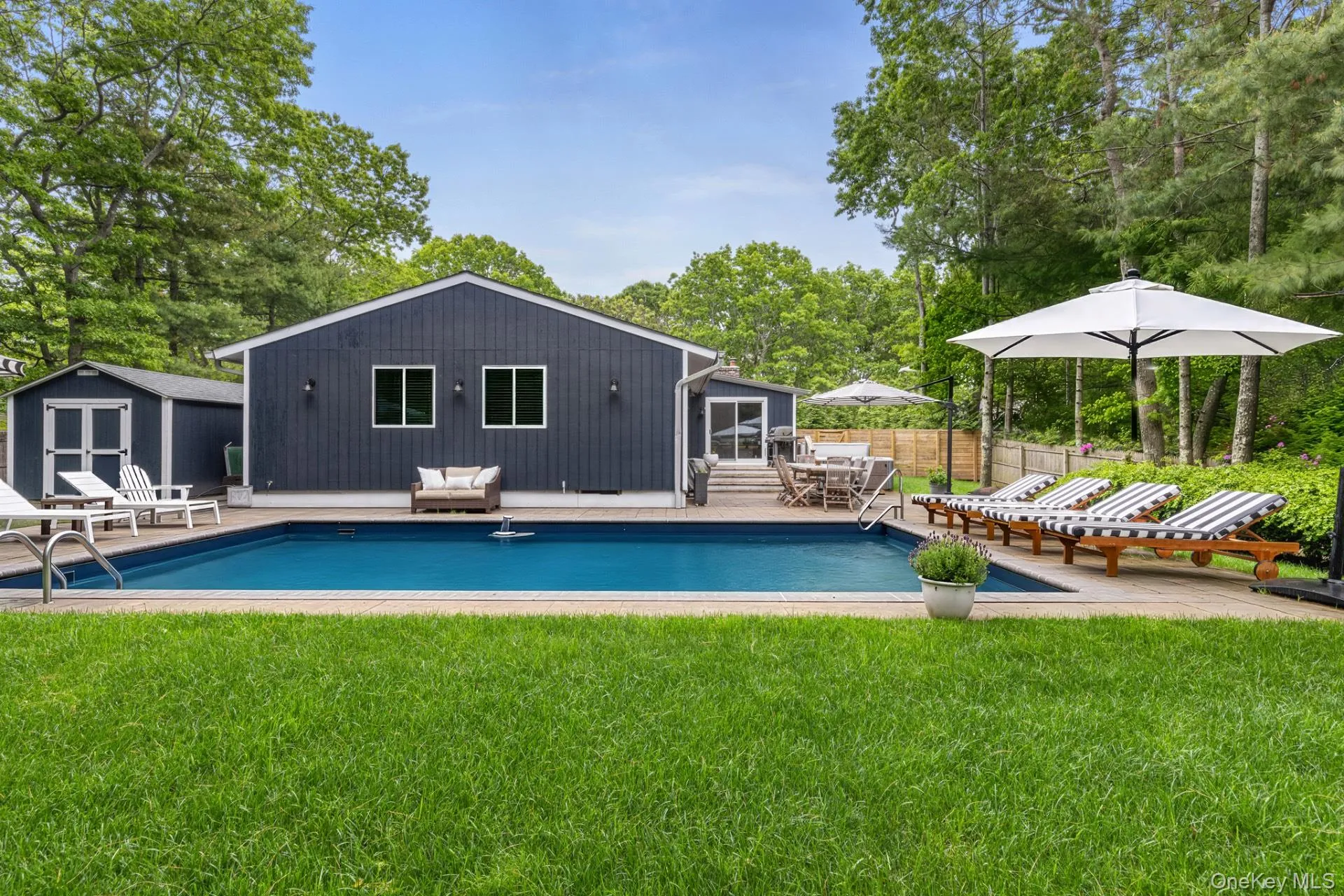 35 Montauk Boulevard, East Hampton, NY, 3 Bedrooms Bedrooms, 5 Rooms Rooms,2 BathroomsBathrooms,Residential Lease,For Rent,Montauk,0,1063646 35 Montauk Boulevard, East Hampton, NY, 3 Bedrooms Bedrooms, 5 Rooms Rooms,2 BathroomsBathrooms,Residential Lease,For Rent,Montauk,0,1063646