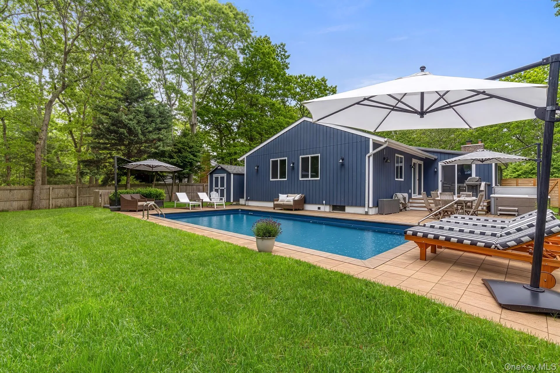 35 Montauk Boulevard, East Hampton, NY, 3 Bedrooms Bedrooms, 5 Rooms Rooms,2 BathroomsBathrooms,Residential Lease,For Rent,Montauk,0,1063646 35 Montauk Boulevard, East Hampton, NY, 3 Bedrooms Bedrooms, 5 Rooms Rooms,2 BathroomsBathrooms,Residential Lease,For Rent,Montauk,0,1063646