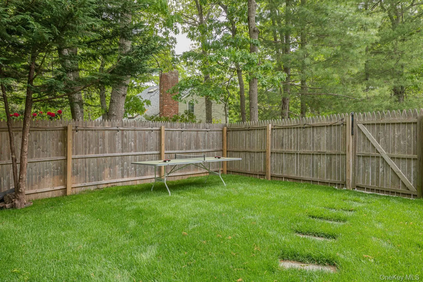 35 Montauk Boulevard, East Hampton, NY, 3 Bedrooms Bedrooms, 5 Rooms Rooms,2 BathroomsBathrooms,Residential Lease,For Rent,Montauk,0,1063646 35 Montauk Boulevard, East Hampton, NY, 3 Bedrooms Bedrooms, 5 Rooms Rooms,2 BathroomsBathrooms,Residential Lease,For Rent,Montauk,0,1063646