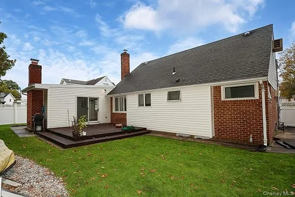 467 Von Elm Avenue, Hempstead, NY, 4 Bedrooms Bedrooms, 7 Rooms Rooms,1 BathroomBathrooms,Residential,For Rent,Von Elm,0,1063649 467 Von Elm Avenue, Hempstead, NY, 4 Bedrooms Bedrooms, 7 Rooms Rooms,1 BathroomBathrooms,Residential,For Rent,Von Elm,0,1063649