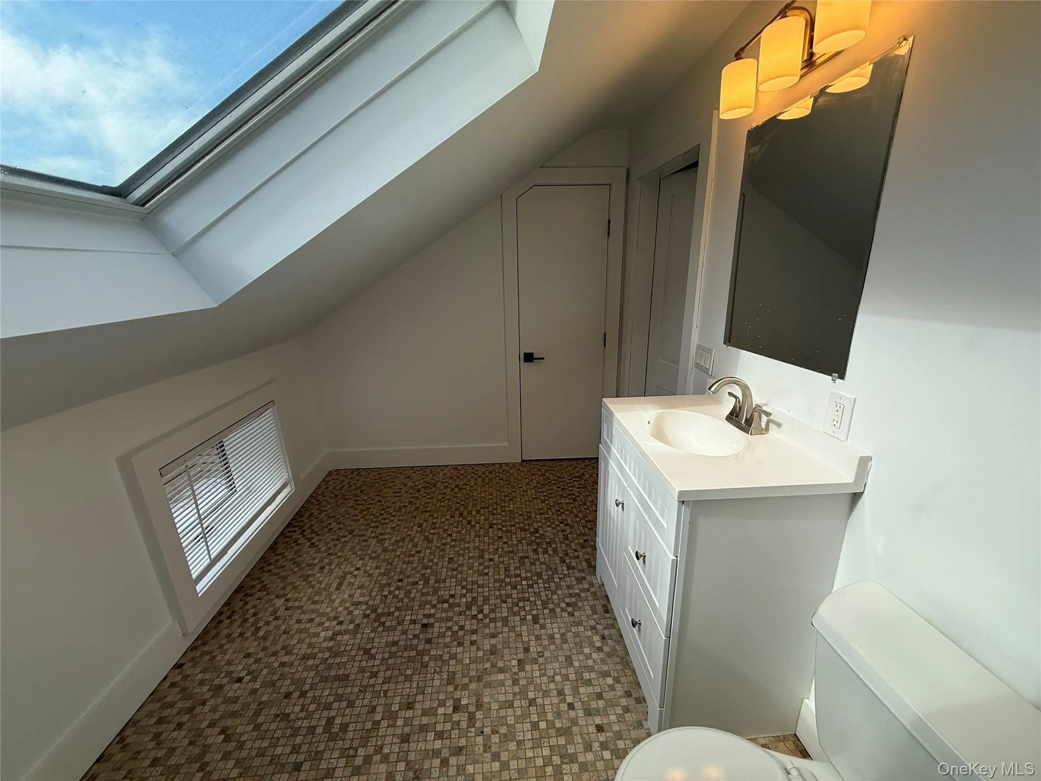 7 Suffolk Lane, Islip, NY, 4 Bedrooms Bedrooms, 8 Rooms Rooms,2 BathroomsBathrooms,Residential Lease,For Rent,Suffolk,0,1063652 7 Suffolk Lane, Islip, NY, 4 Bedrooms Bedrooms, 8 Rooms Rooms,2 BathroomsBathrooms,Residential Lease,For Rent,Suffolk,0,1063652