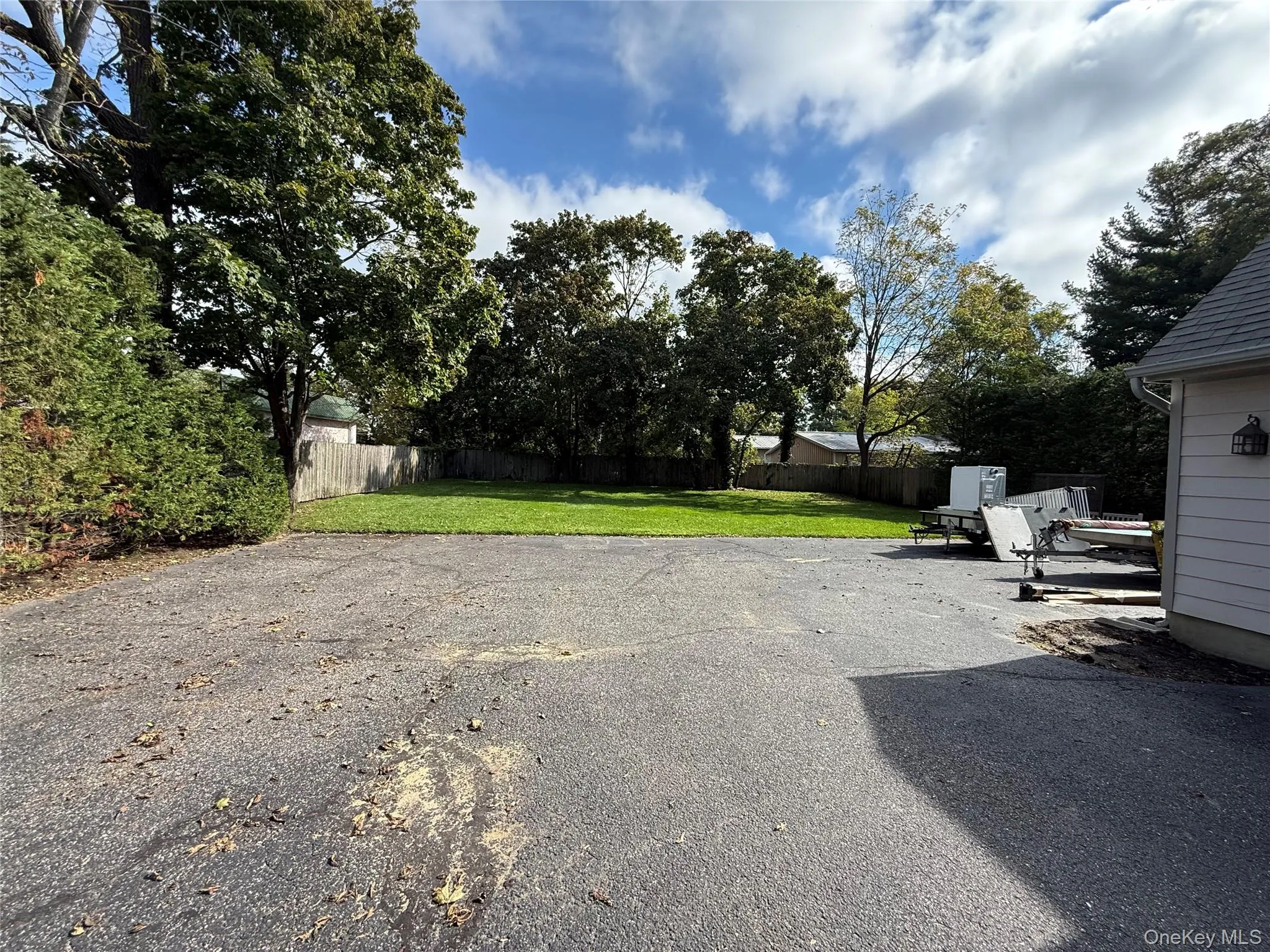 7 Suffolk Lane, Islip, NY, 4 Bedrooms Bedrooms, 8 Rooms Rooms,2 BathroomsBathrooms,Residential Lease,For Rent,Suffolk,0,1063652 7 Suffolk Lane, Islip, NY, 4 Bedrooms Bedrooms, 8 Rooms Rooms,2 BathroomsBathrooms,Residential Lease,For Rent,Suffolk,0,1063652