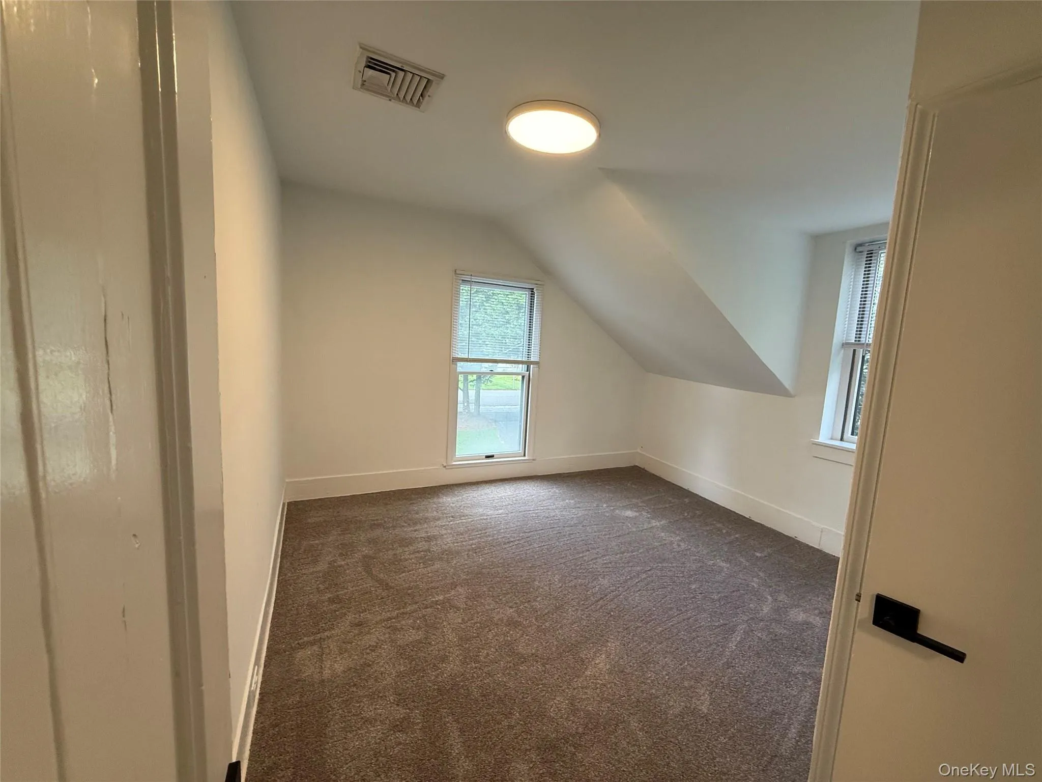 7 Suffolk Lane, Islip, NY, 4 Bedrooms Bedrooms, 8 Rooms Rooms,2 BathroomsBathrooms,Residential Lease,For Rent,Suffolk,0,1063652 7 Suffolk Lane, Islip, NY, 4 Bedrooms Bedrooms, 8 Rooms Rooms,2 BathroomsBathrooms,Residential Lease,For Rent,Suffolk,0,1063652