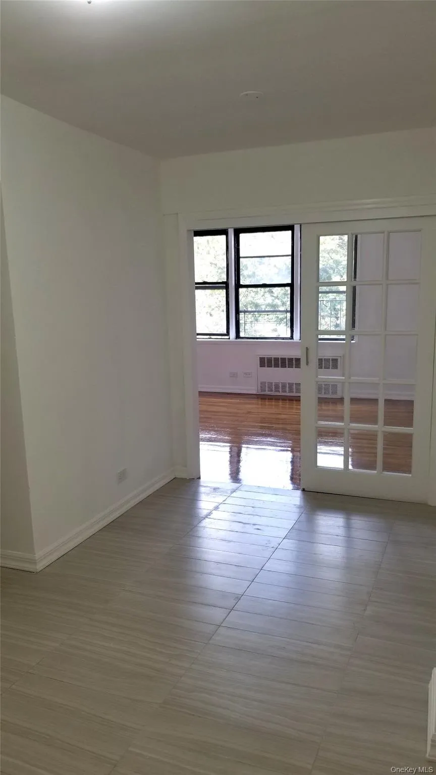 41-34 Frame Place, New York, NY, 2 Bedrooms Bedrooms, 5 Rooms Rooms,1 BathroomBathrooms,Residential,For Rent,Frame,0,1063657 41-34 Frame Place, New York, NY, 2 Bedrooms Bedrooms, 5 Rooms Rooms,1 BathroomBathrooms,Residential,For Rent,Frame,0,1063657
